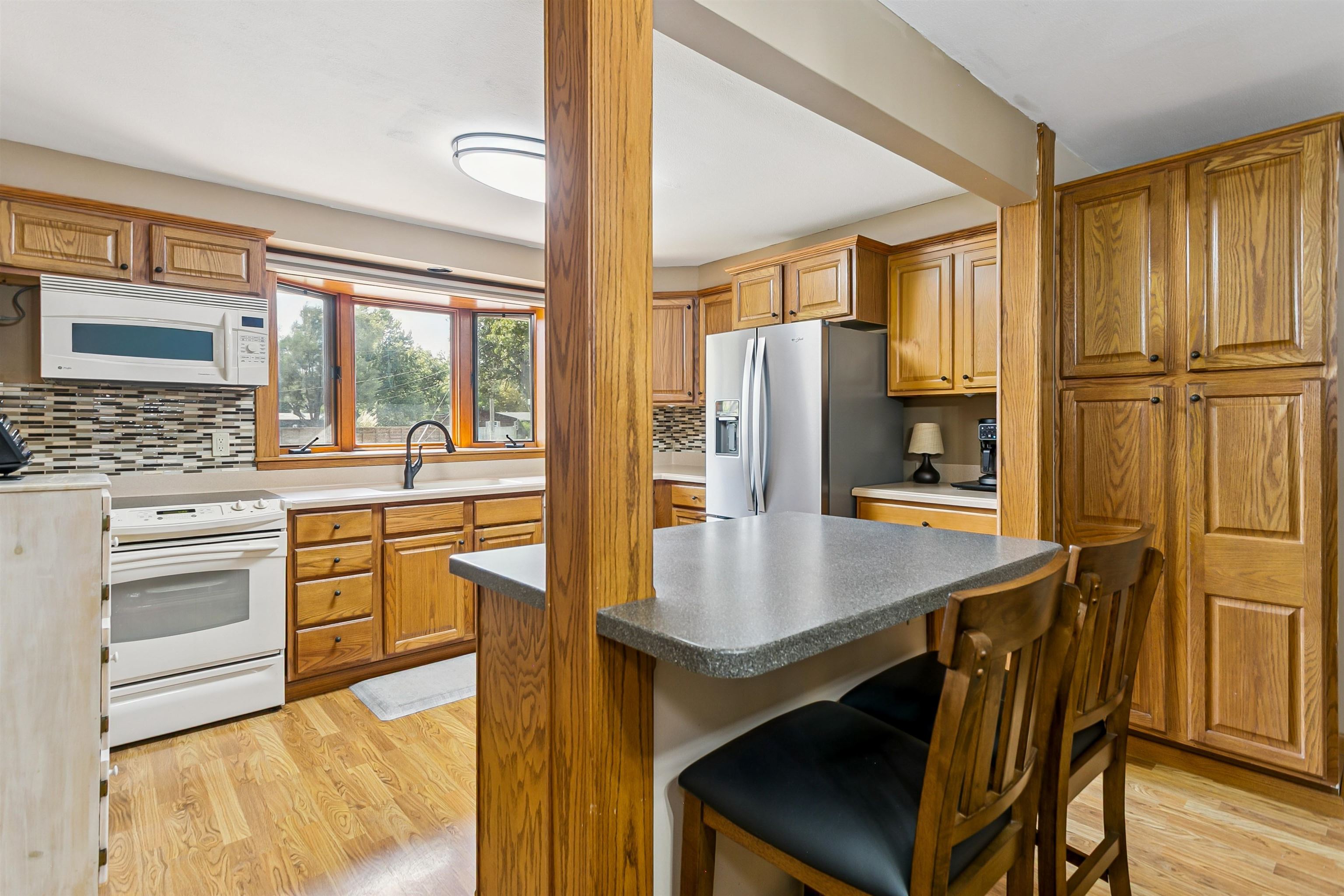 6900 W Hollywood Property Photo 6