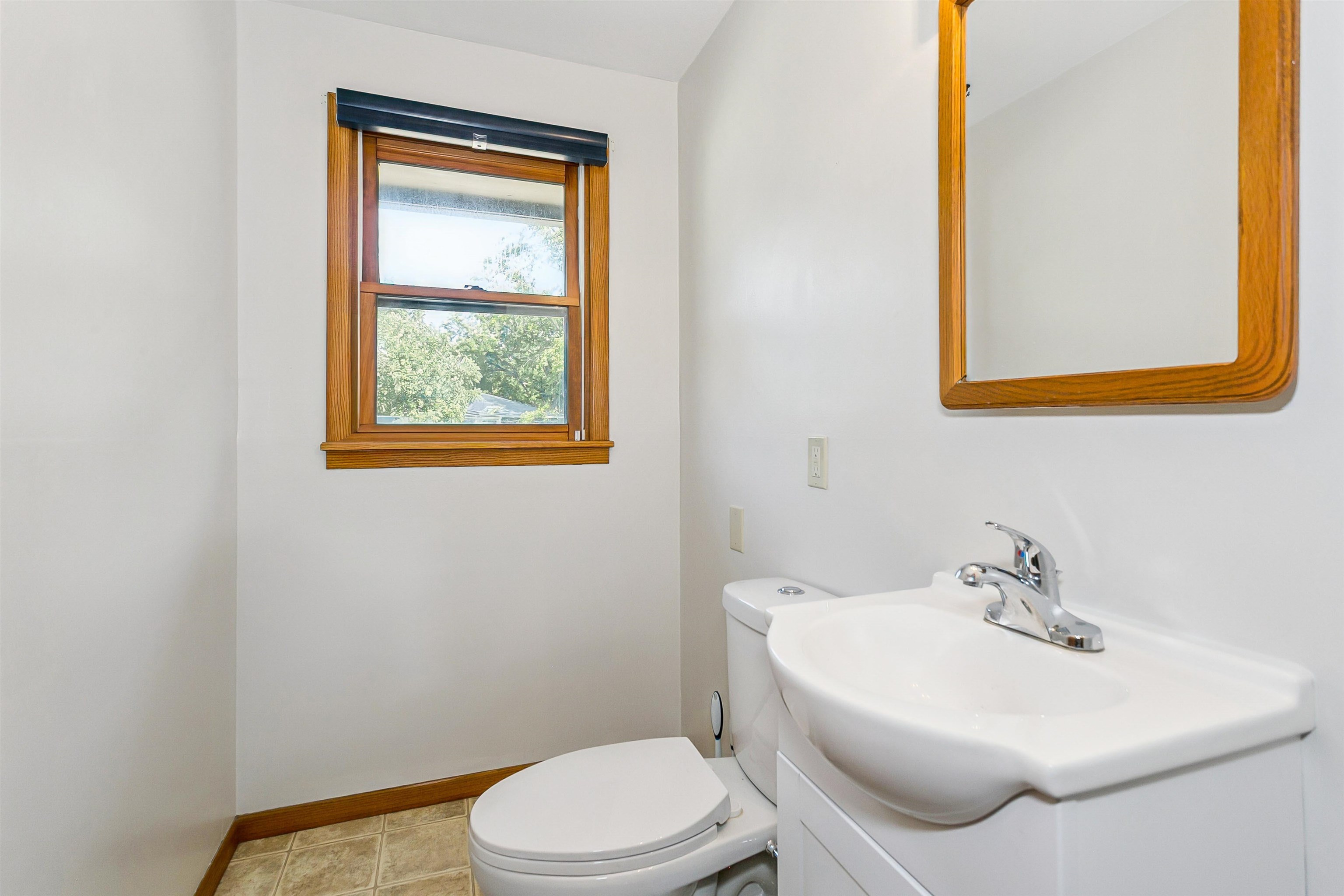 6900 W Hollywood Property Photo 16