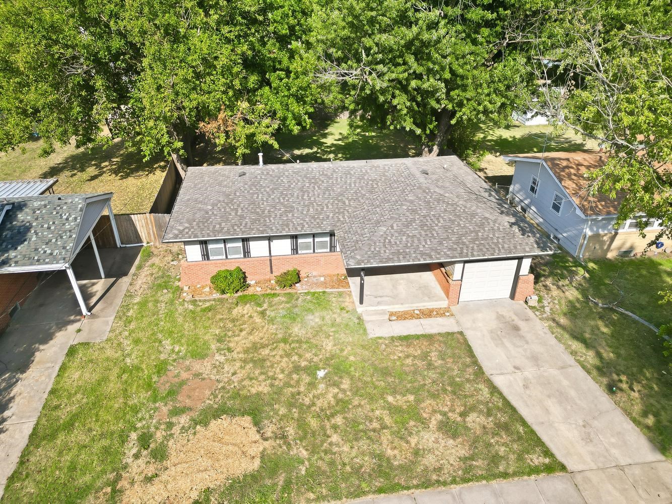 2031 N Kessler Property Photo 2