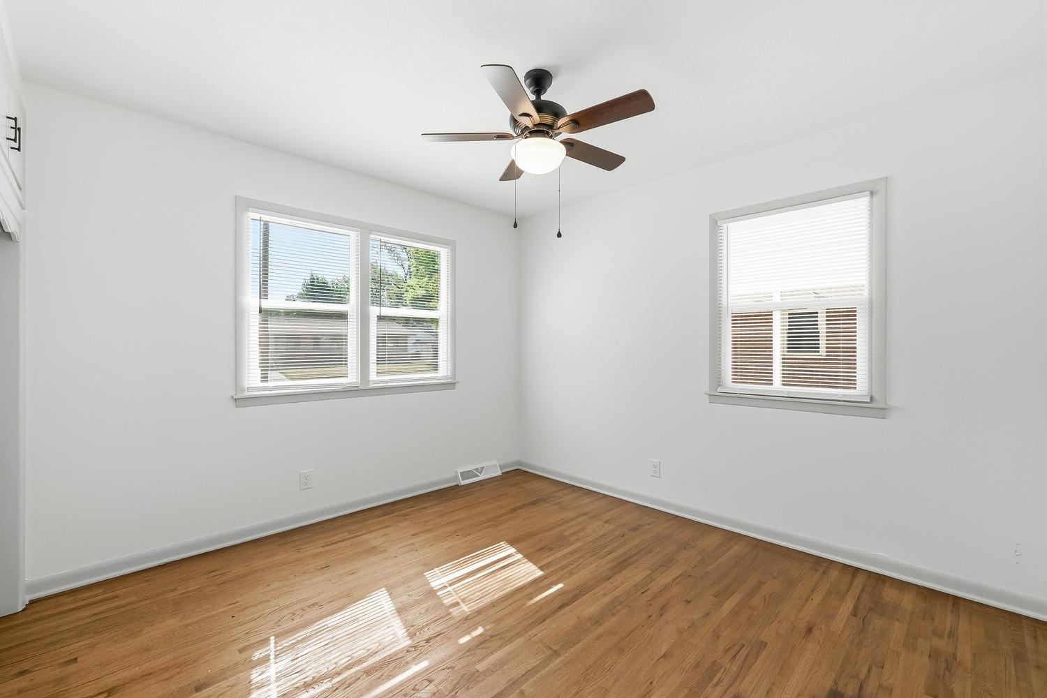 2031 N Kessler Property Photo 21