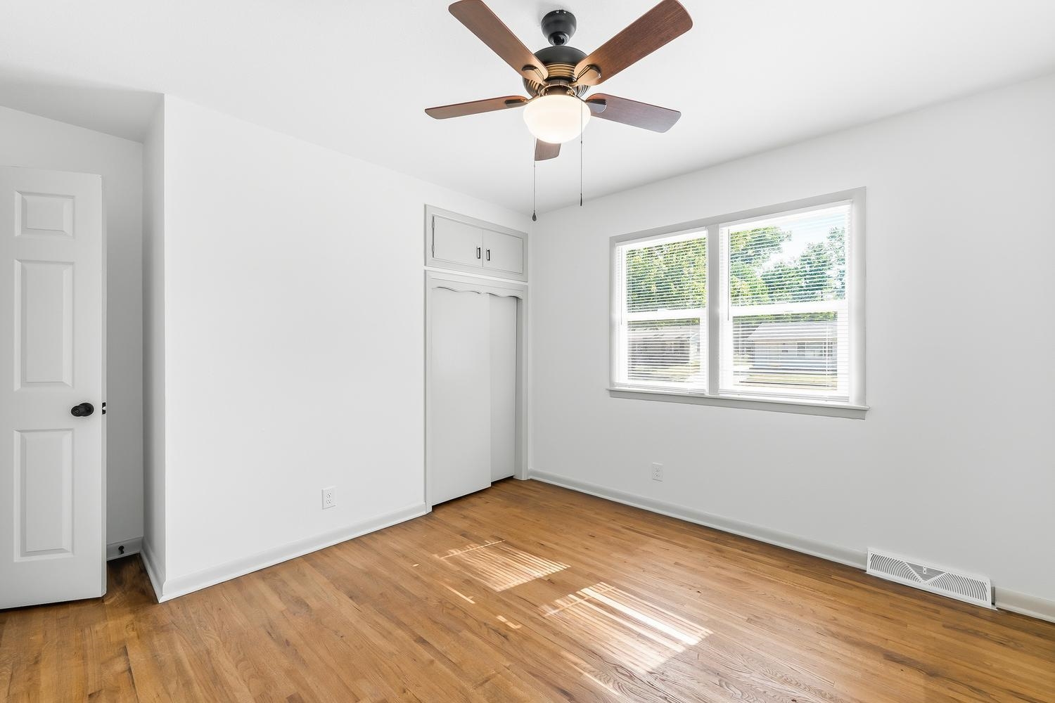 2031 N Kessler Property Photo 24