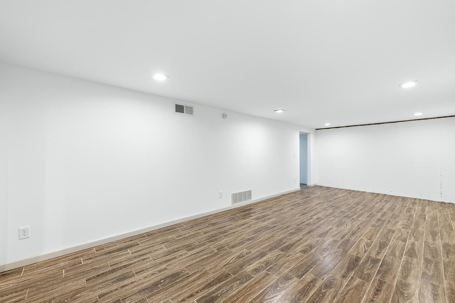 2031 N Kessler Property Photo 28