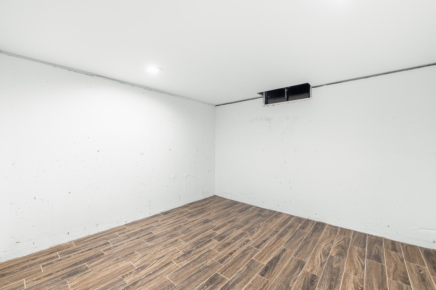 2031 N Kessler Property Photo 29