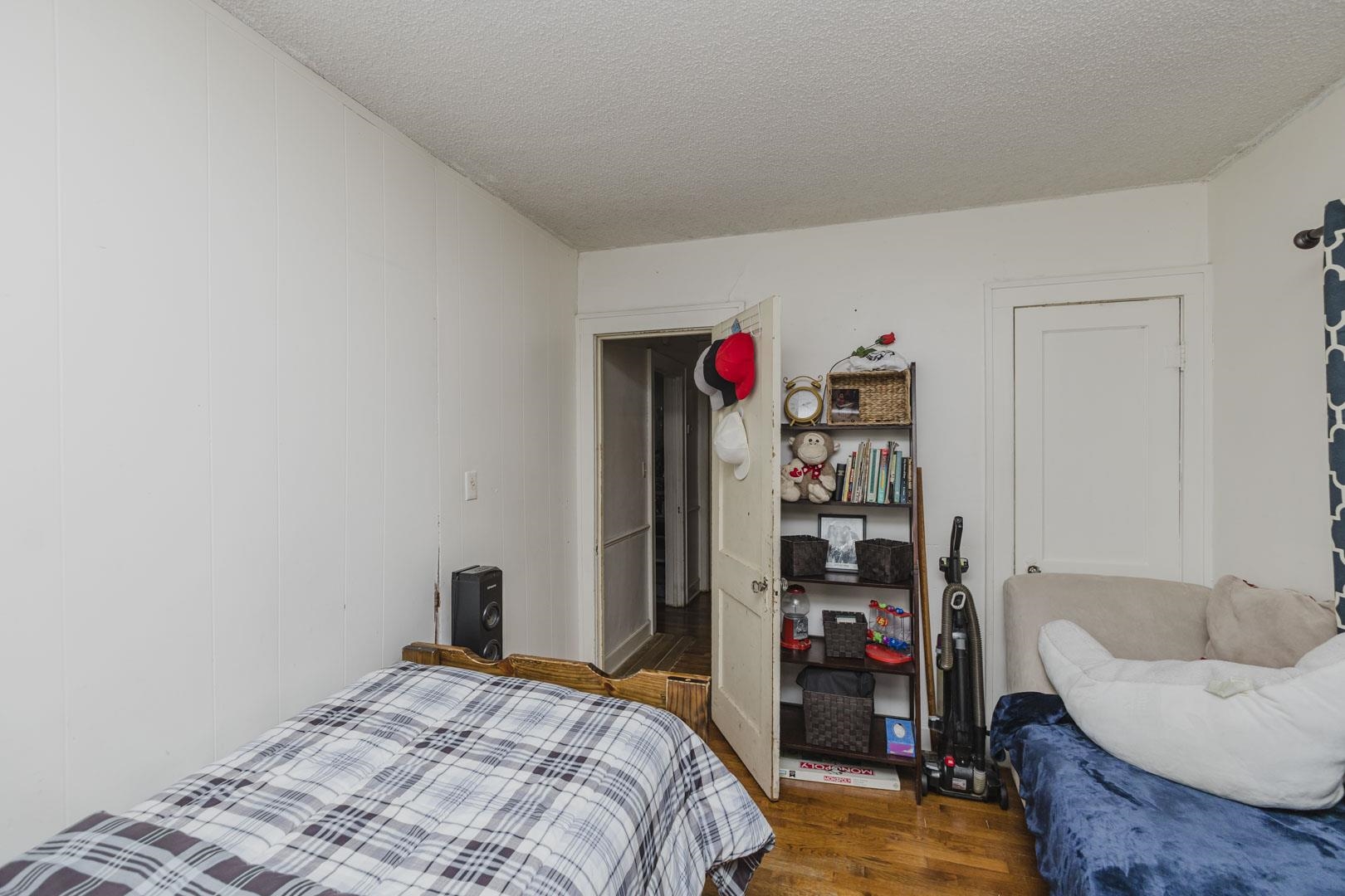 609 N Belmont Property Photo 18