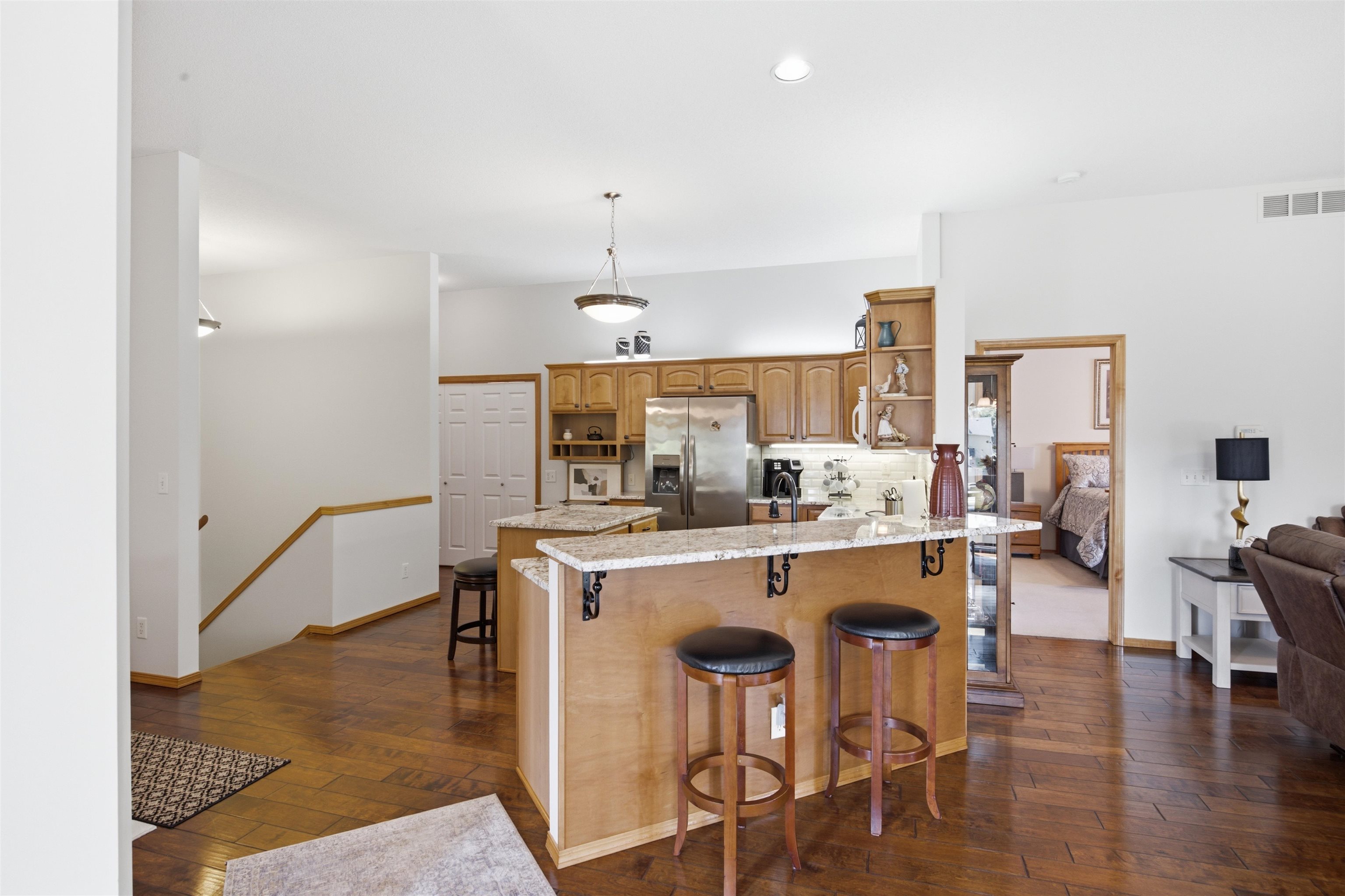 2315 N Lakeway Ct Property Photo 8