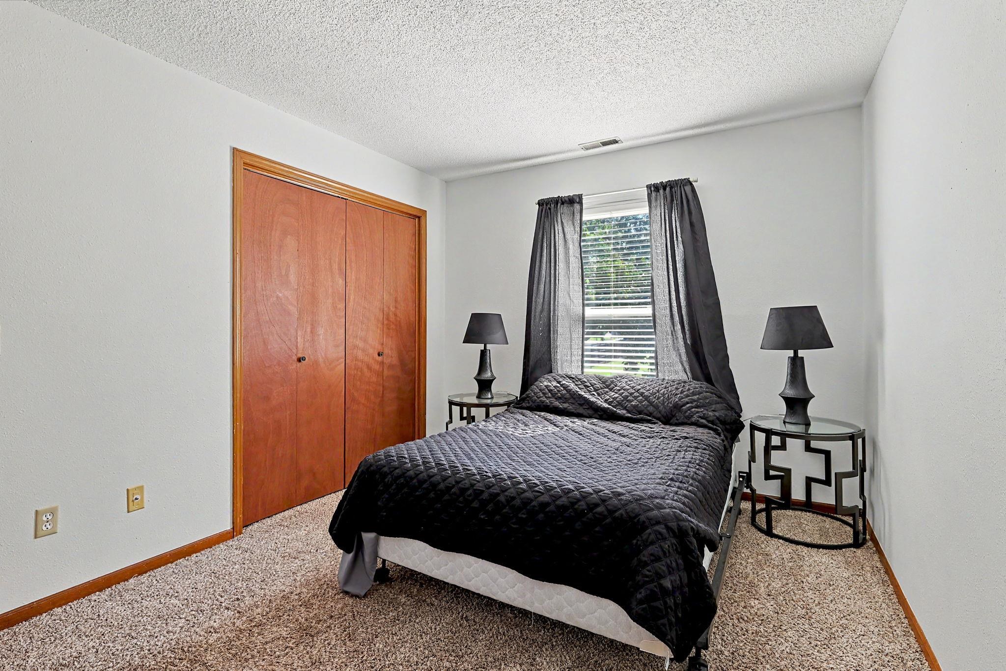 1717 S Cypress St Property Photo 13