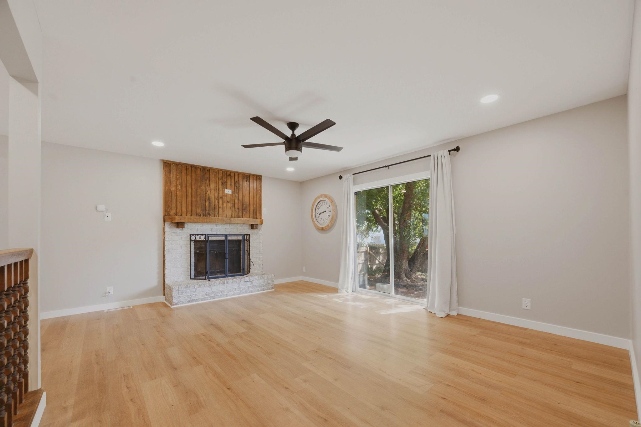 1210 N Morris Property Photo 14