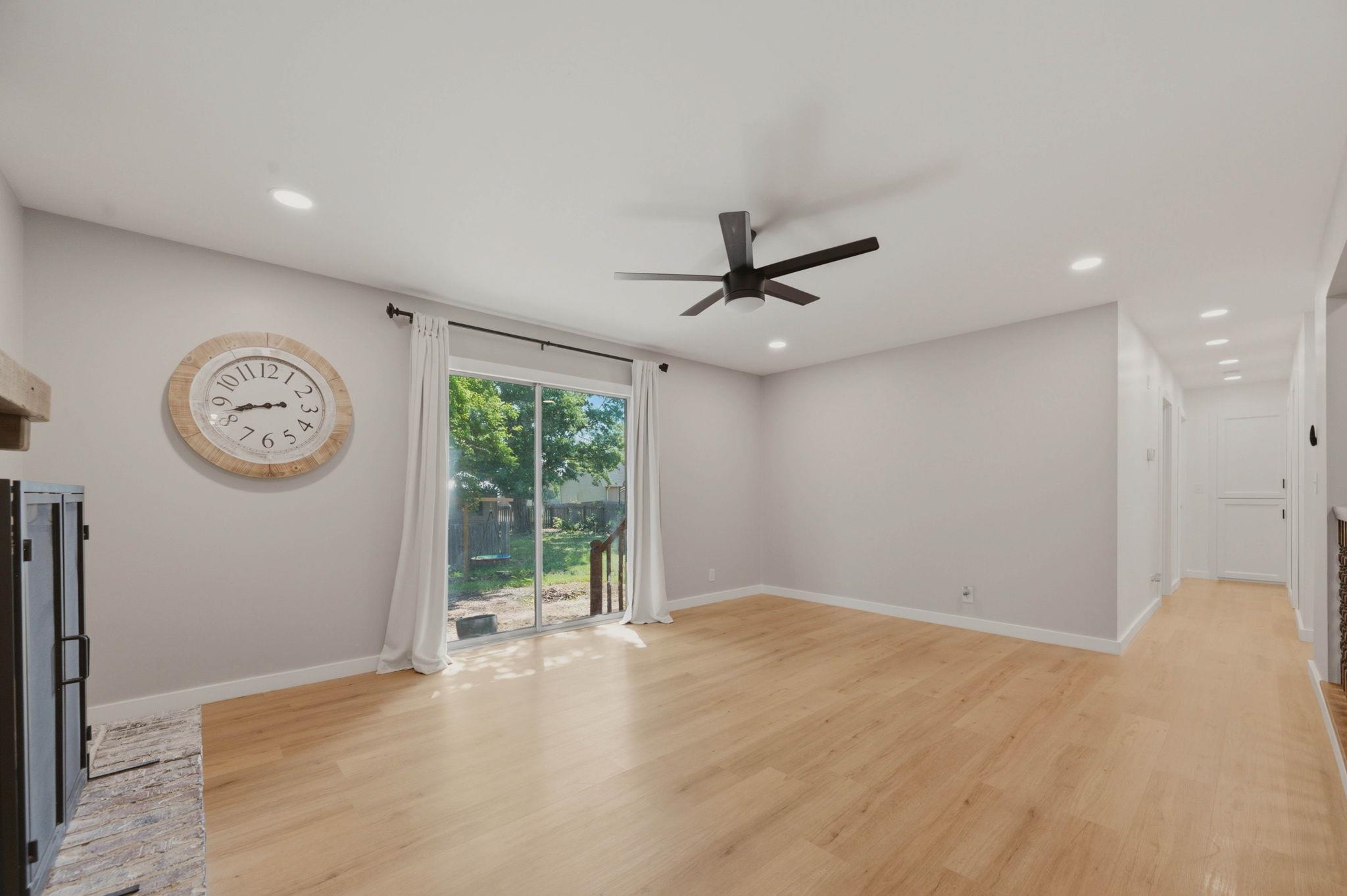 1210 N Morris Property Photo 17