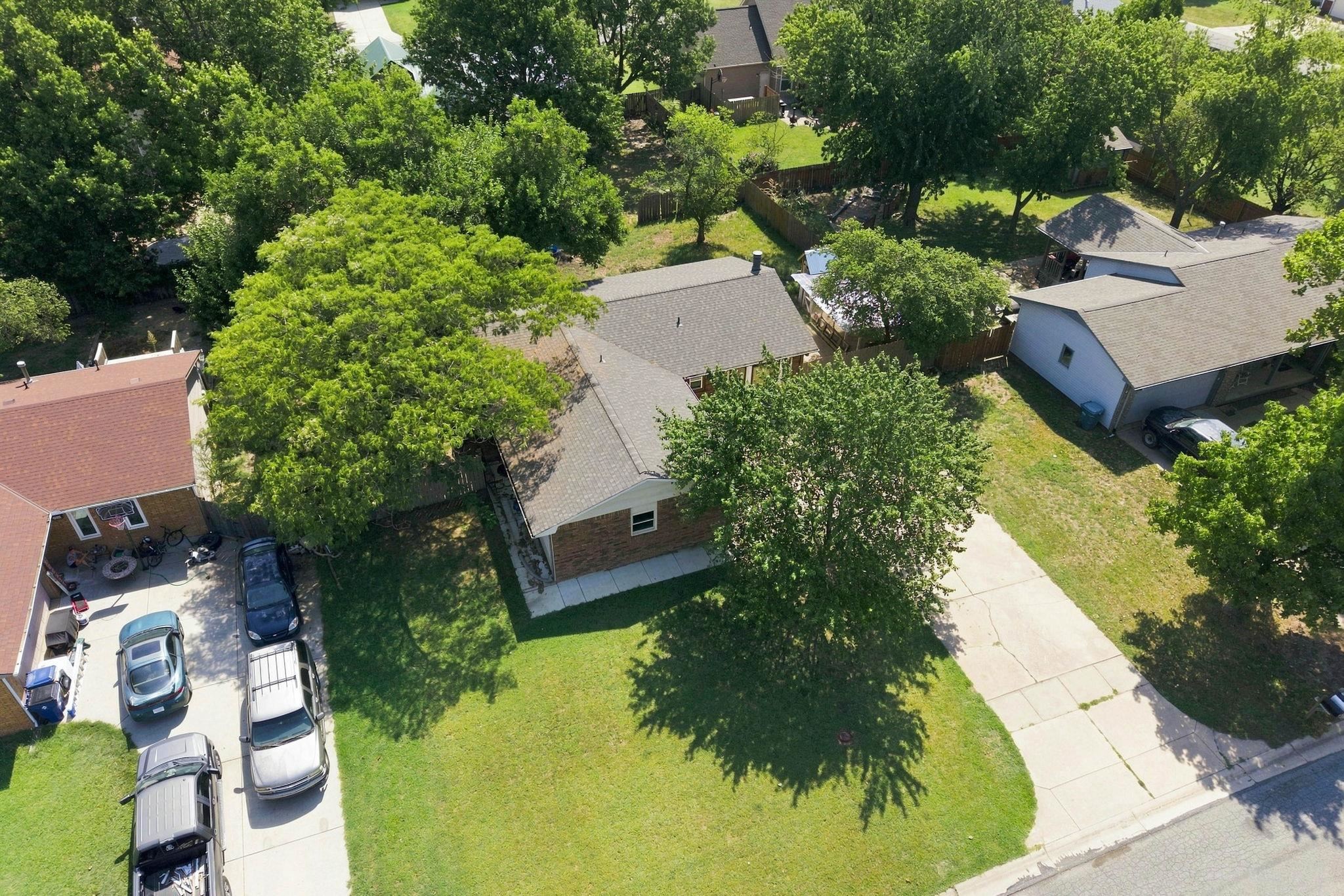 1210 N Morris Property Photo 29