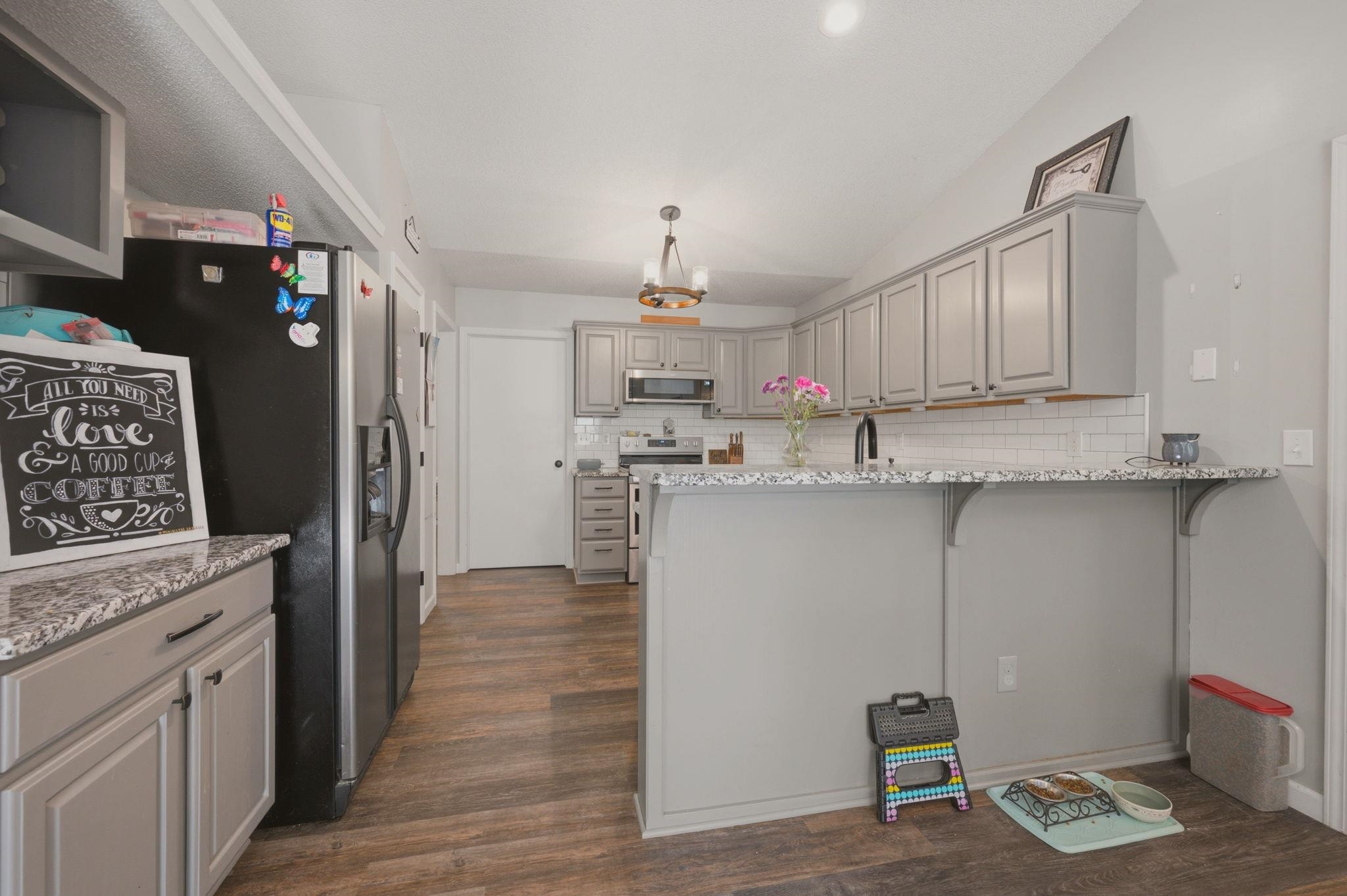 10701 W Westport Property Photo 8