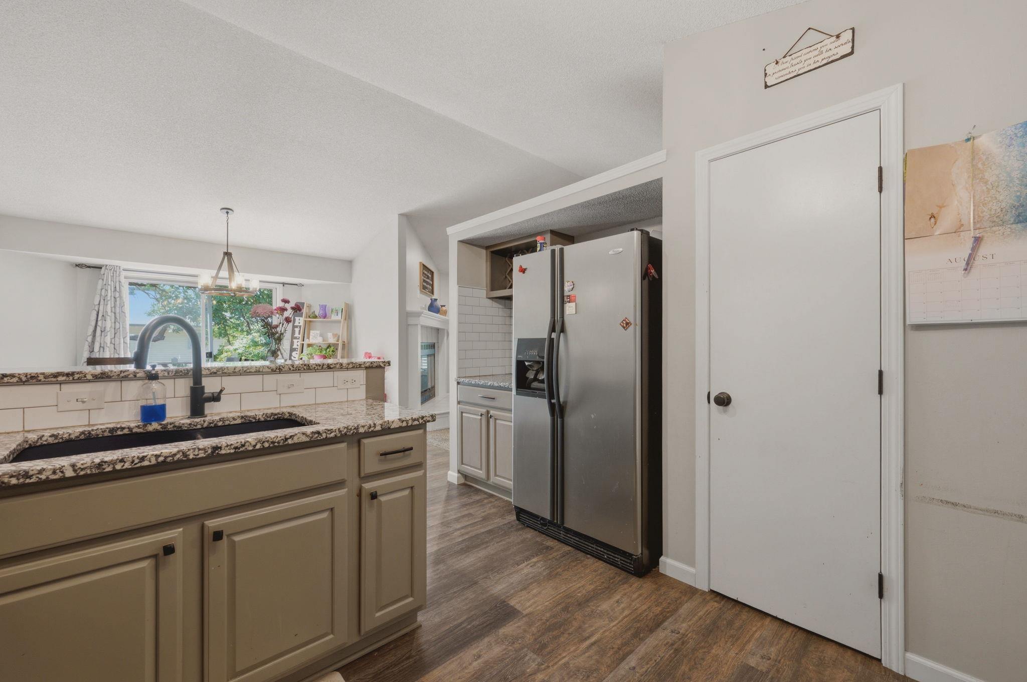 10701 W Westport Property Photo 12