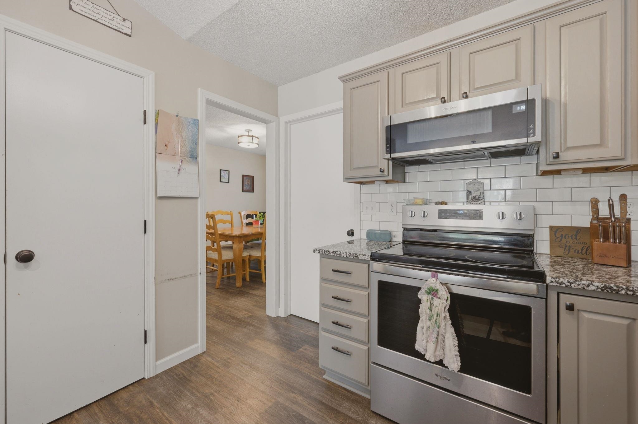 10701 W Westport Property Photo 13