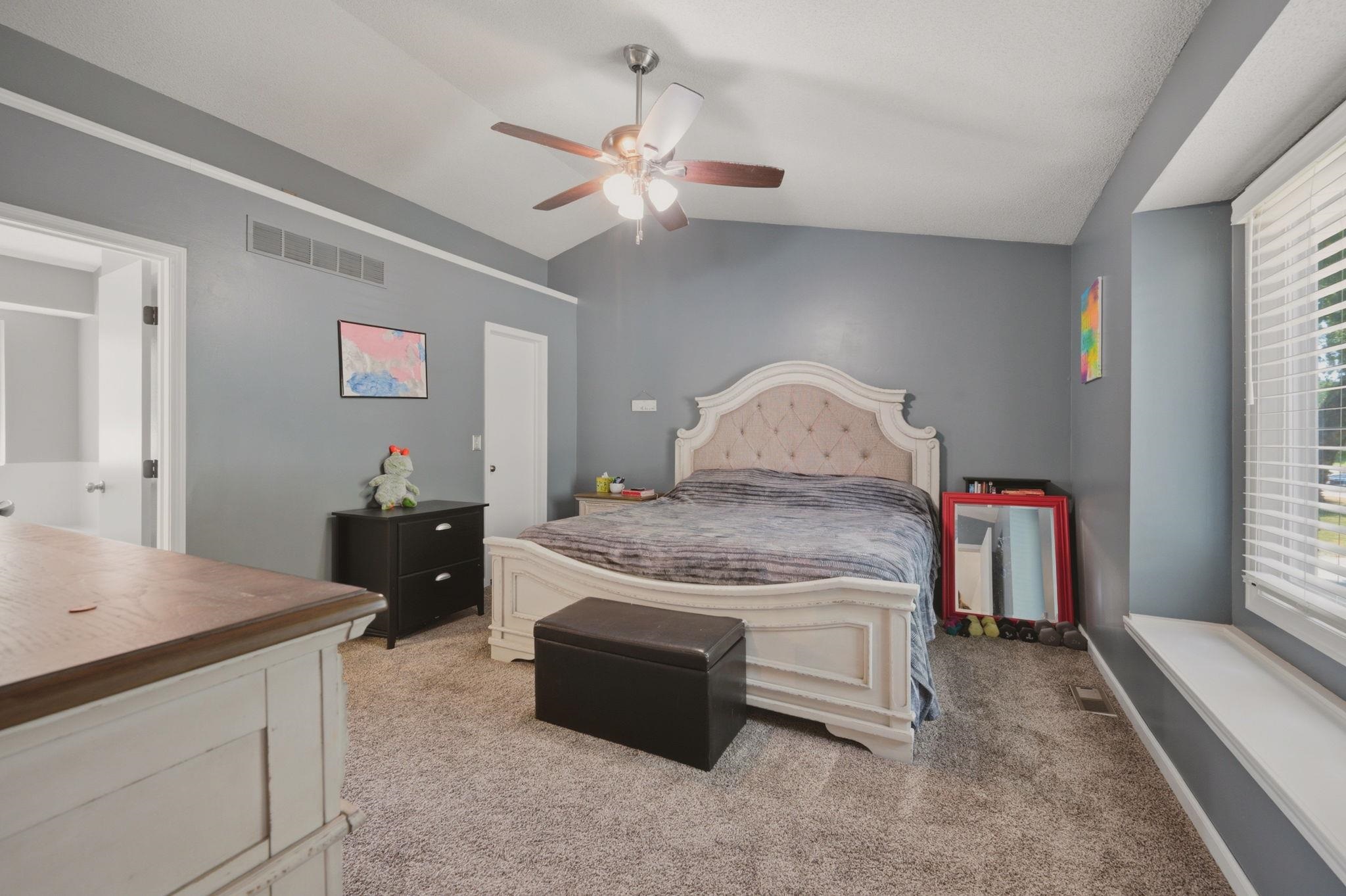 10701 W Westport Property Photo 16