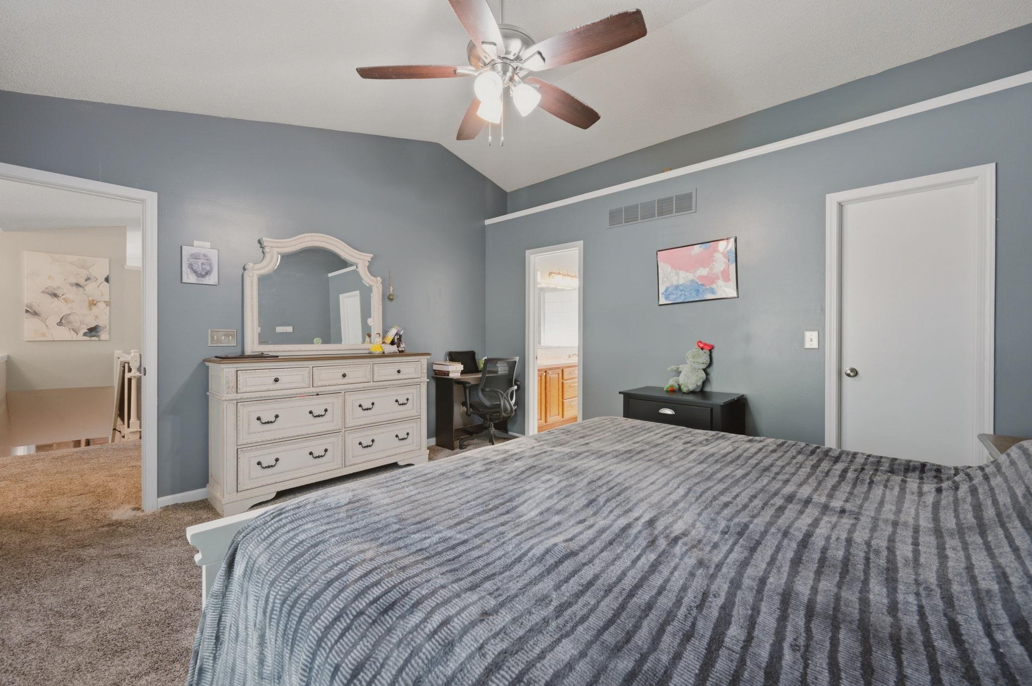 10701 W Westport Property Photo 17