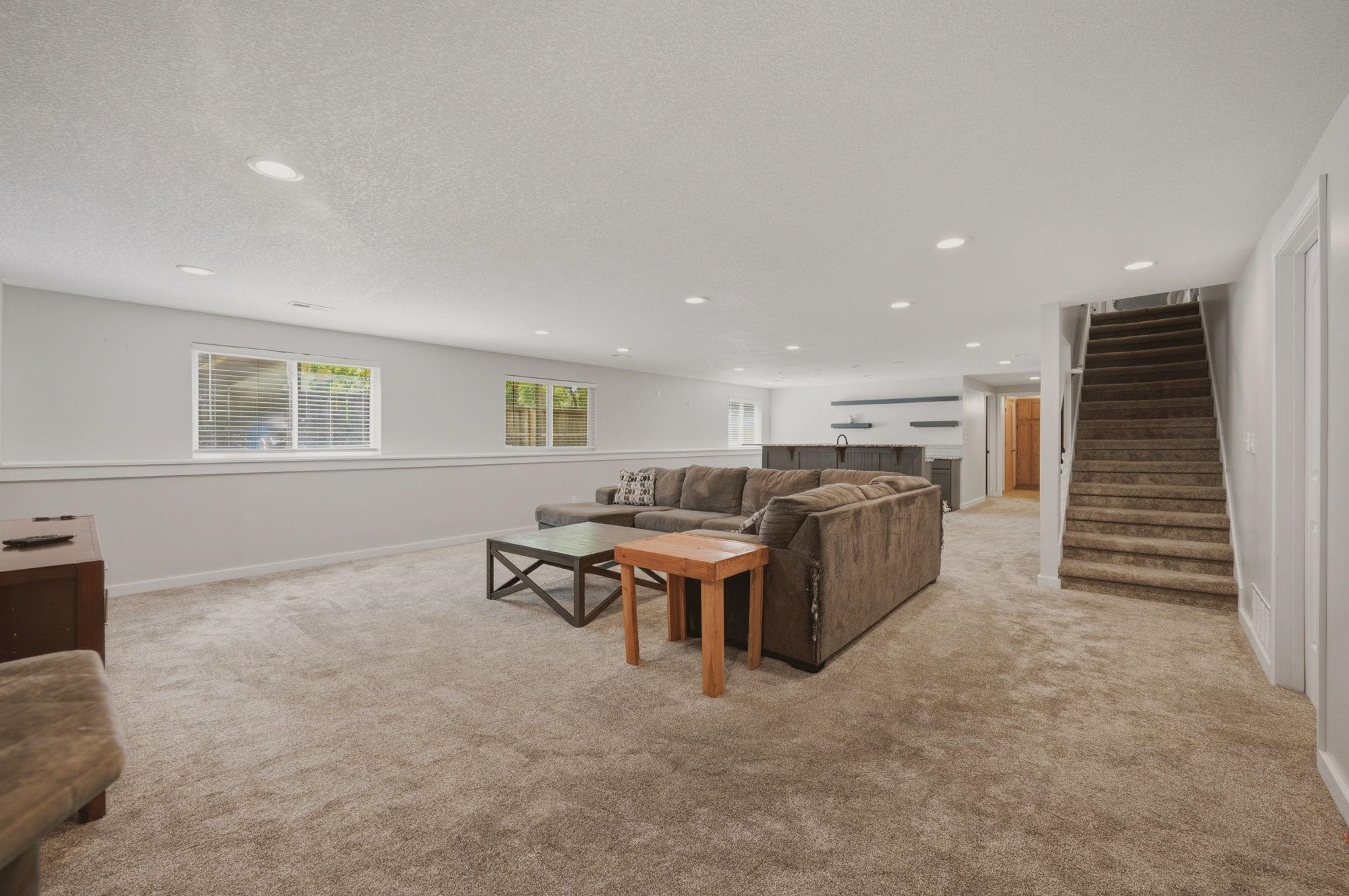 10701 W Westport Property Photo 19