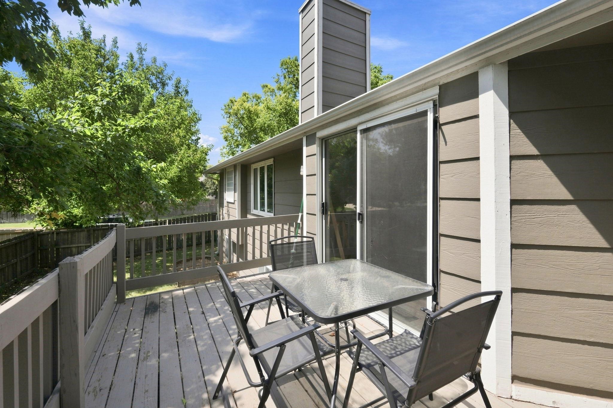 10701 W Westport Property Photo 33
