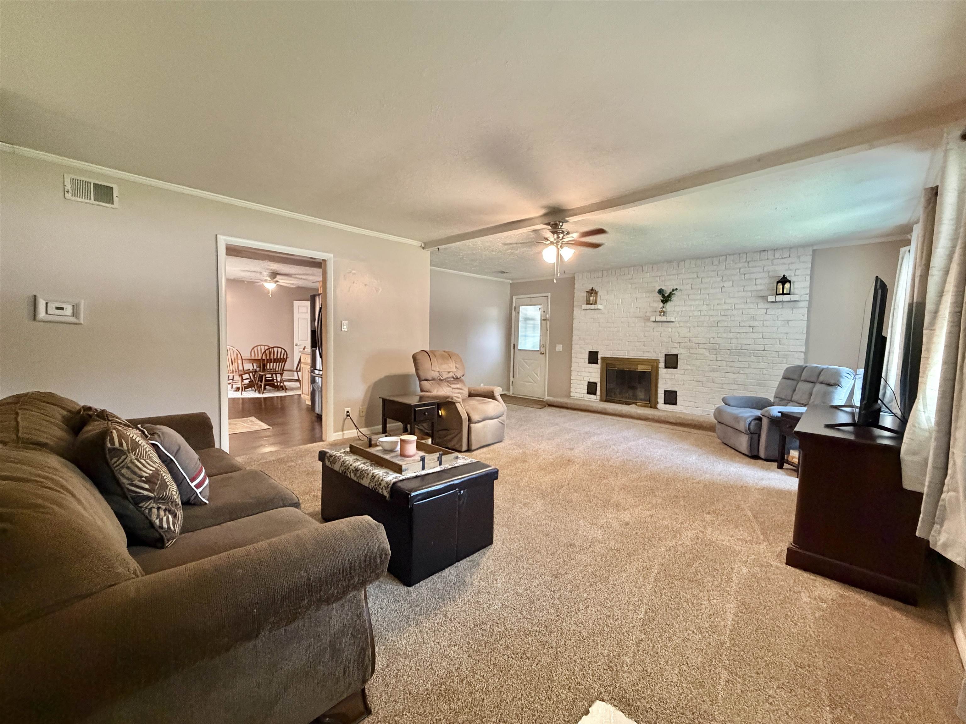 301 Van Arsdale Ave Property Photo 6