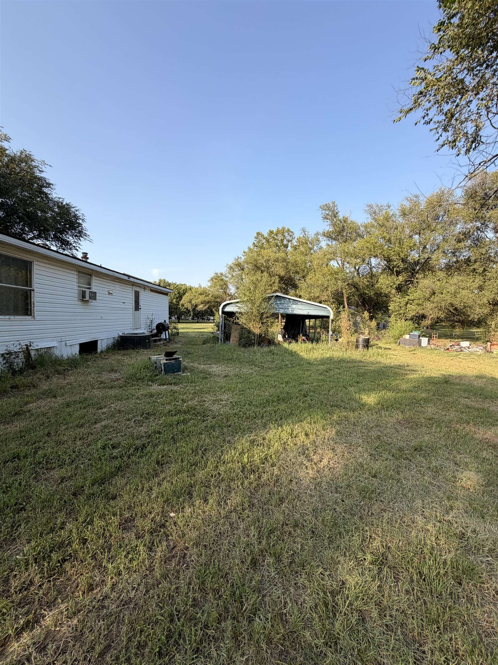 131 W Daniel Property Photo 22