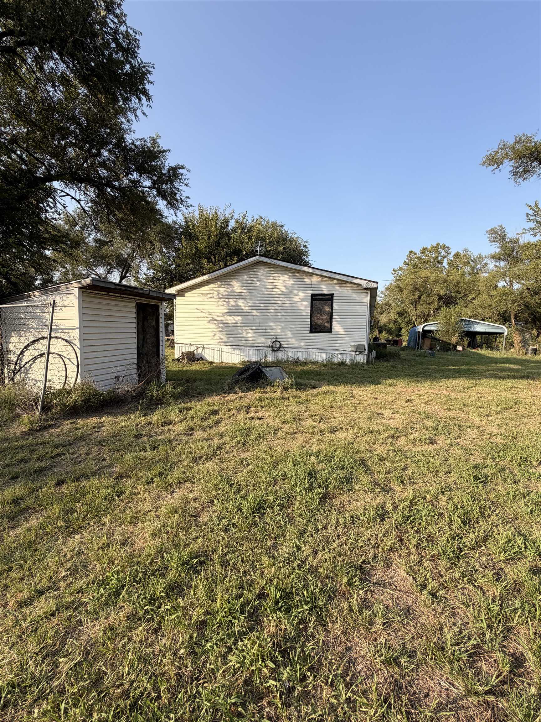 131 W Daniel Property Photo 23