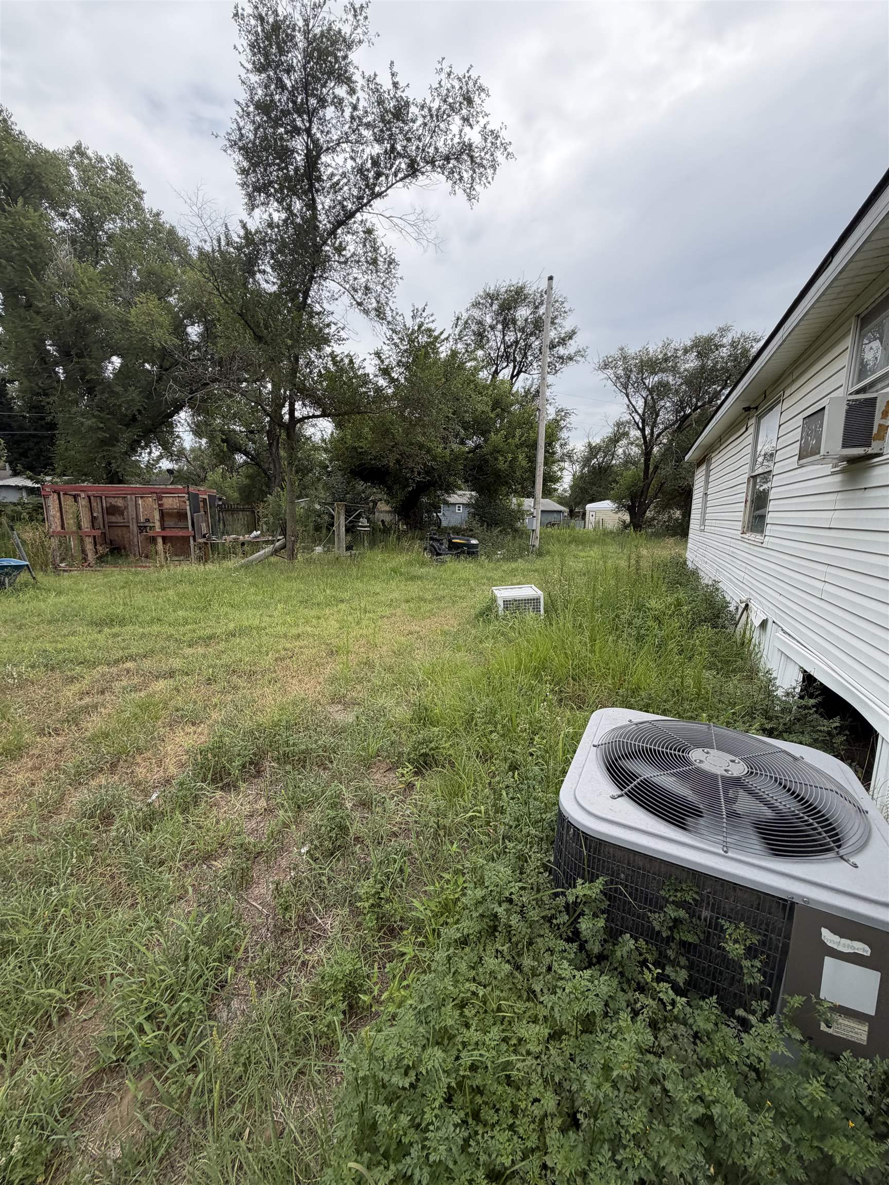 131 W Daniel Property Photo 26