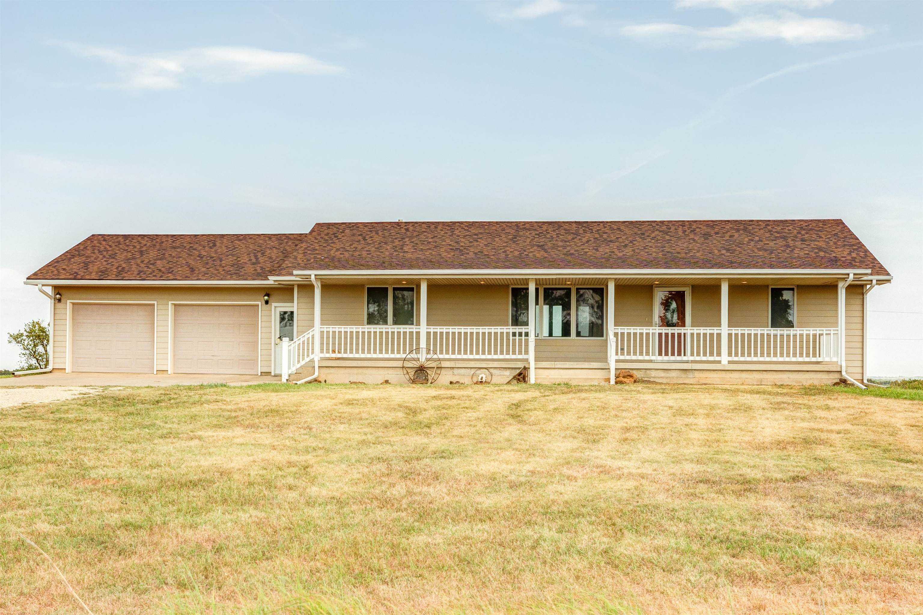 3913 W Farrelly Rd Property Photo 1