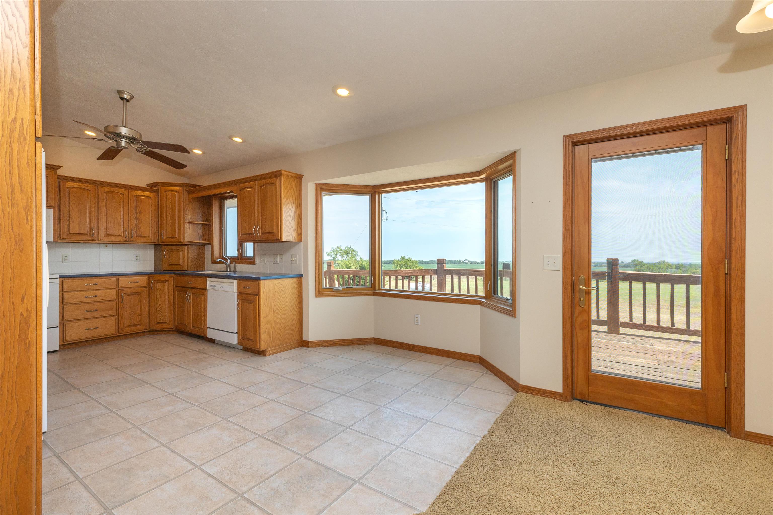 3913 W Farrelly Rd Property Photo 5
