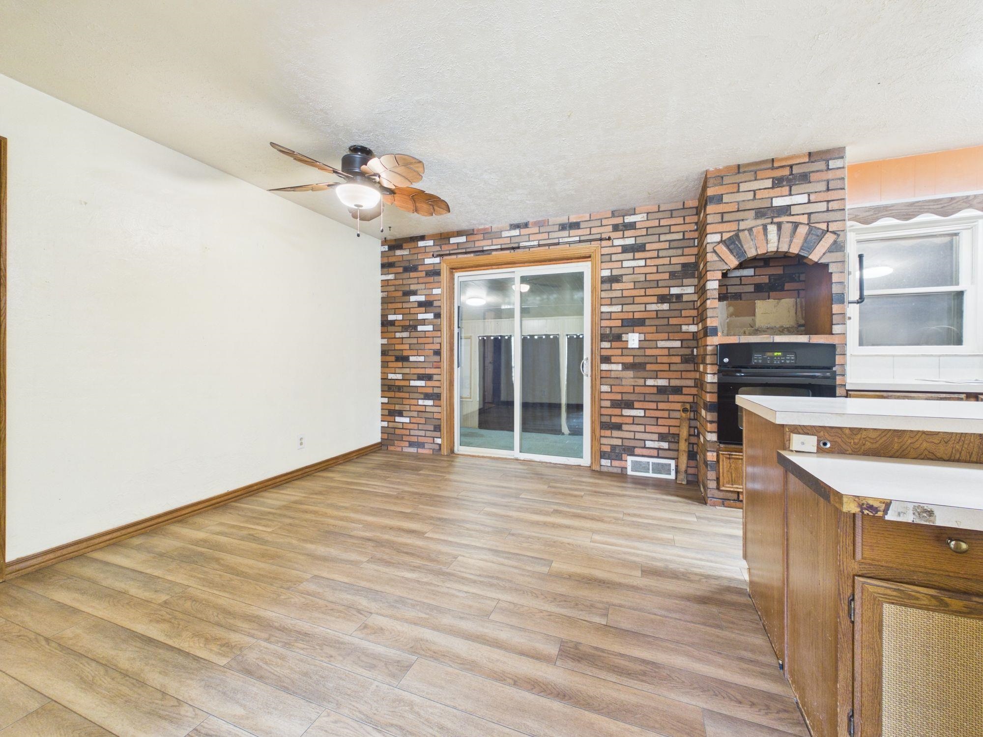 5047 E Morris St Property Photo 8