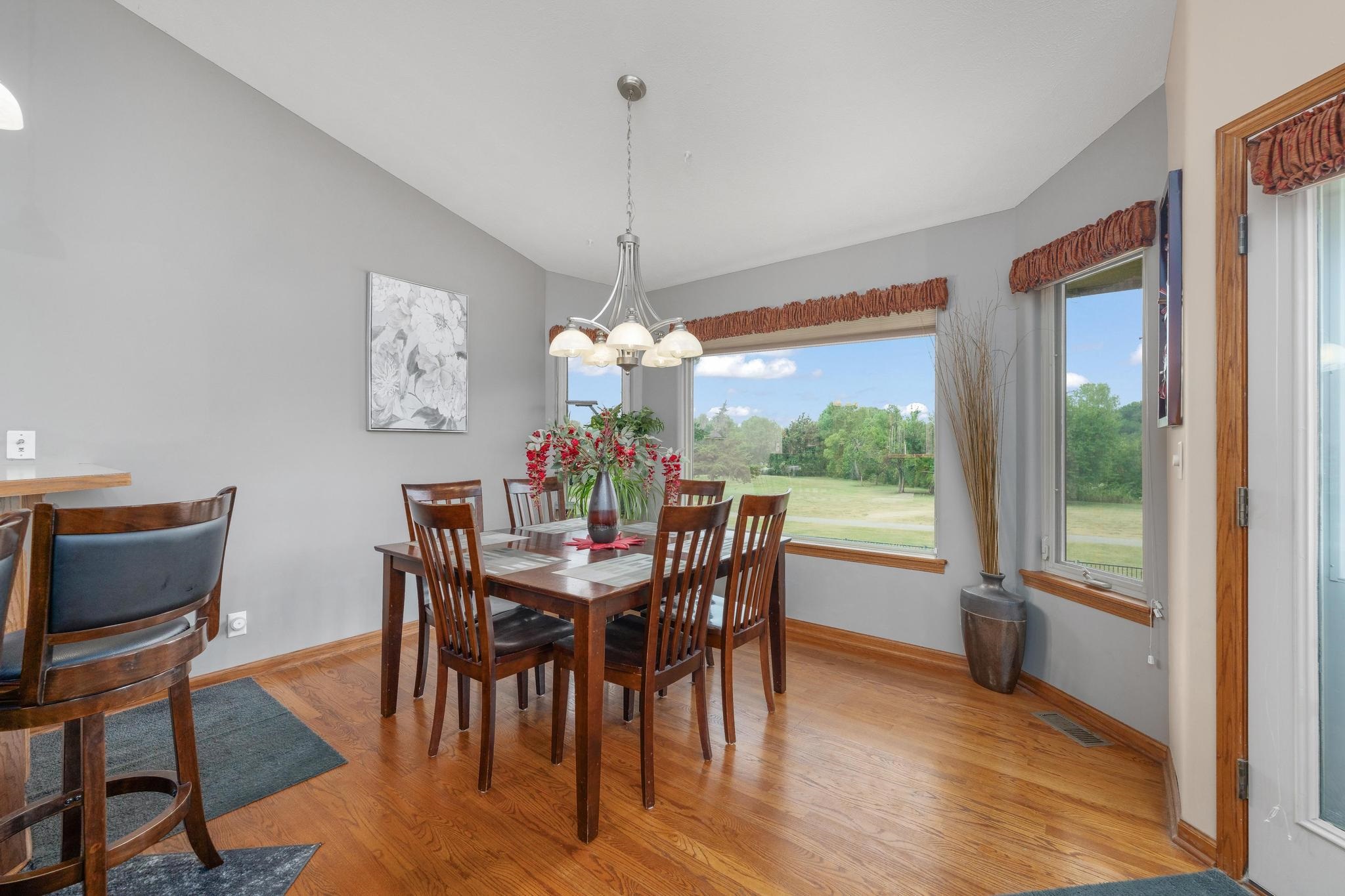 143 S Putter Property Photo 12