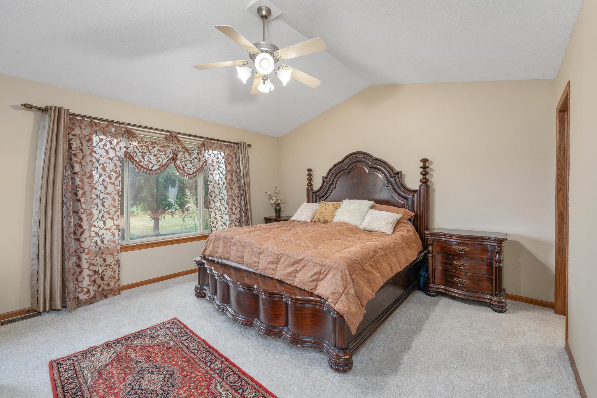 143 S Putter Property Photo 13