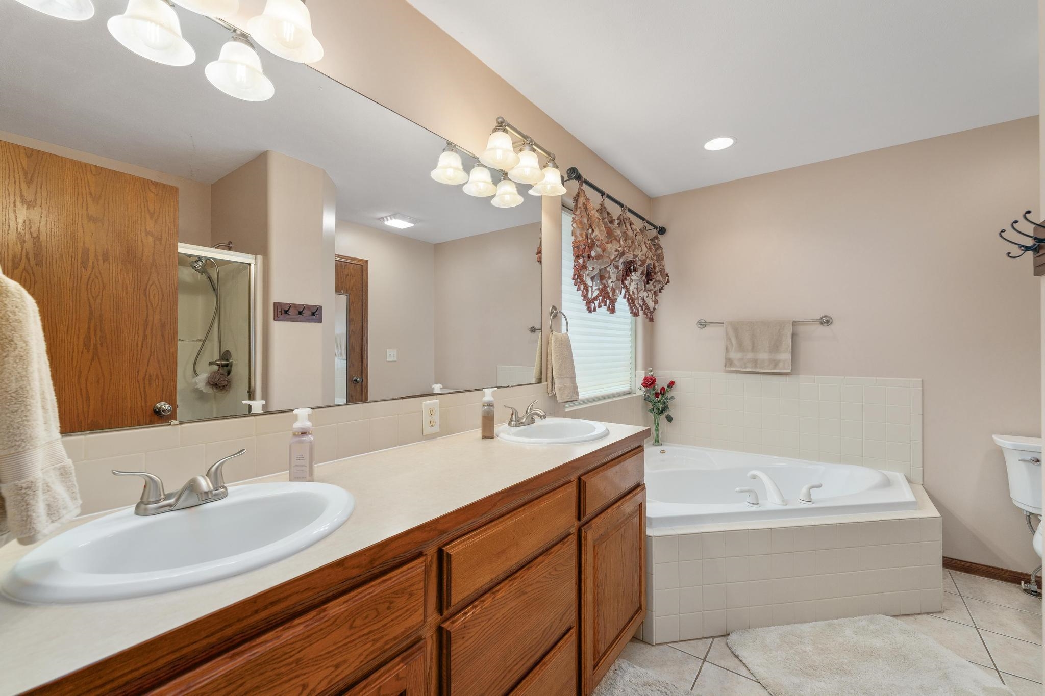 143 S Putter Property Photo 15