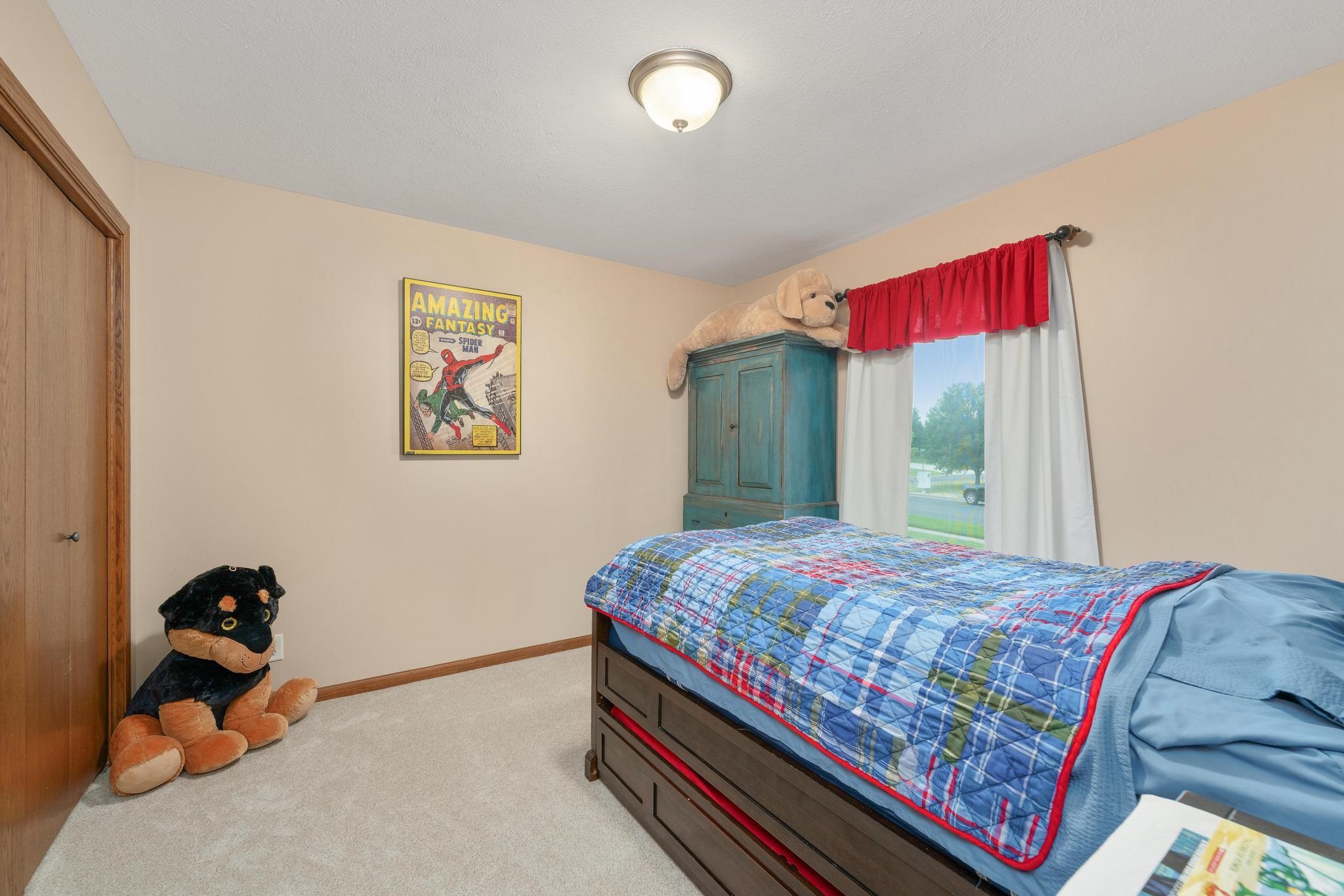 143 S Putter Property Photo 17