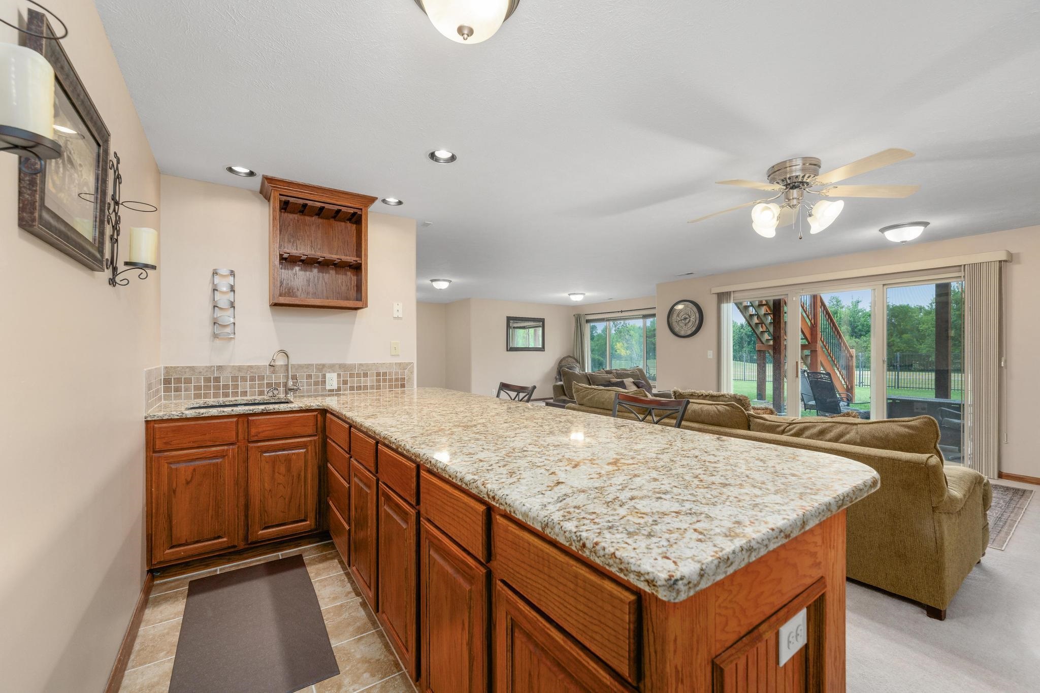 143 S Putter Property Photo 26