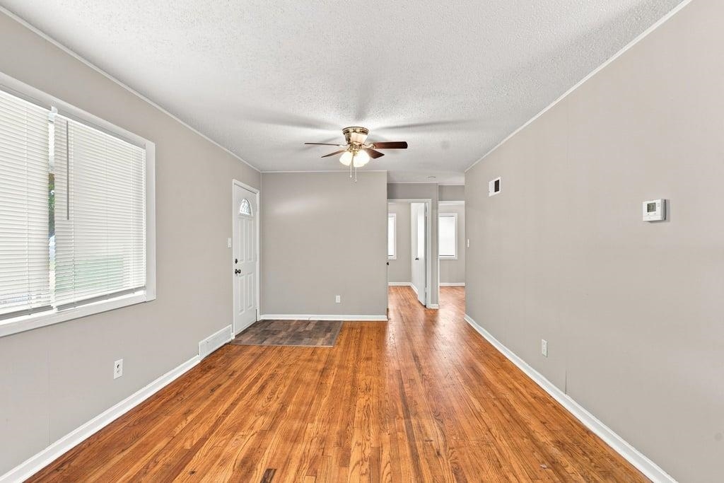 253 N Nelson Ave. Property Photo 8