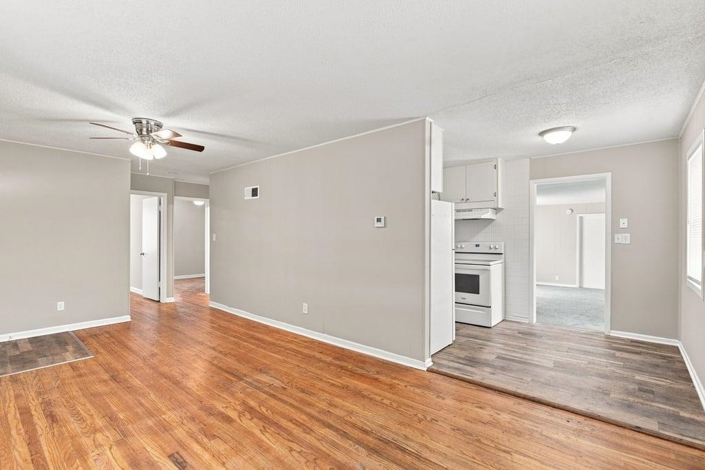 253 N Nelson Ave. Property Photo 9