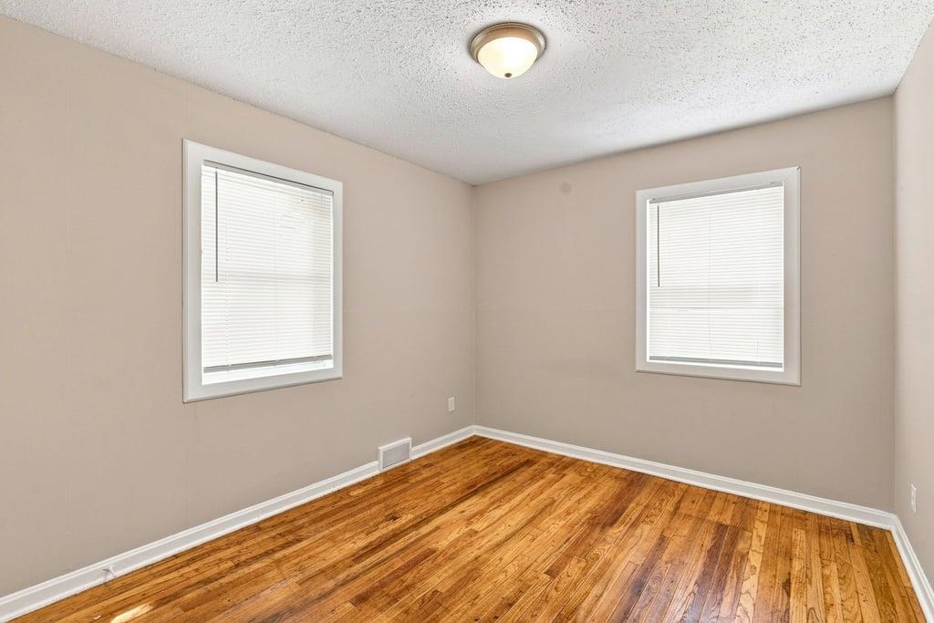 253 N Nelson Ave. Property Photo 18