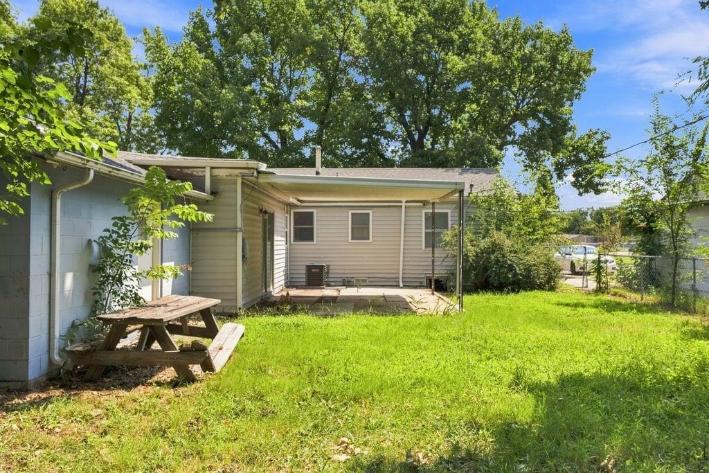 253 N Nelson Ave. Property Photo 26