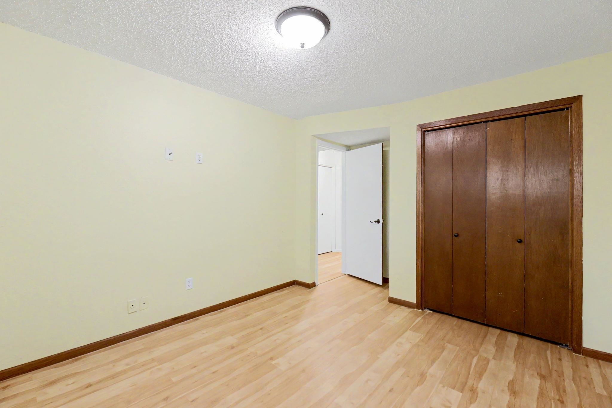 2421 S Yellowstone Property Photo 25