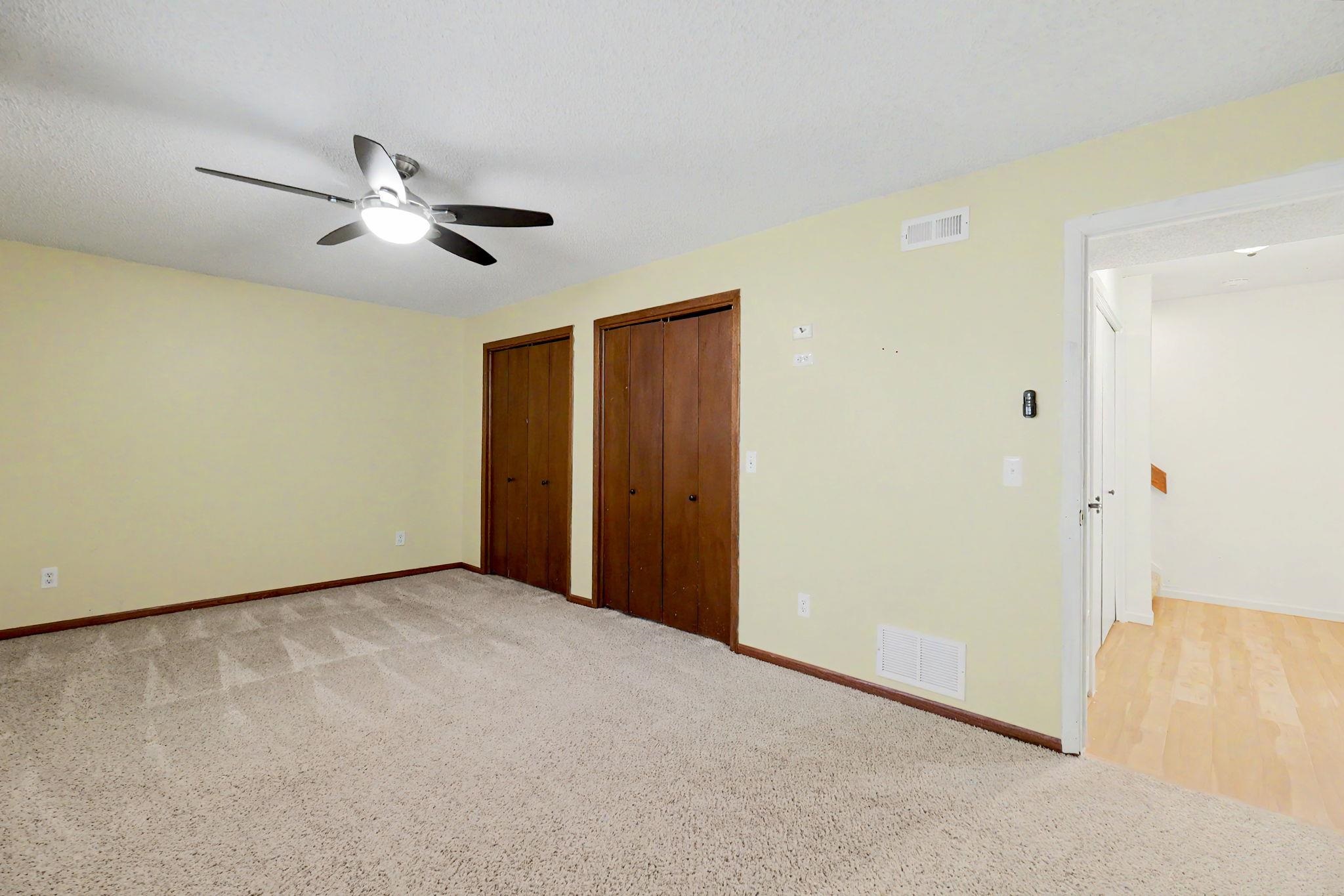 2421 S Yellowstone Property Photo 28