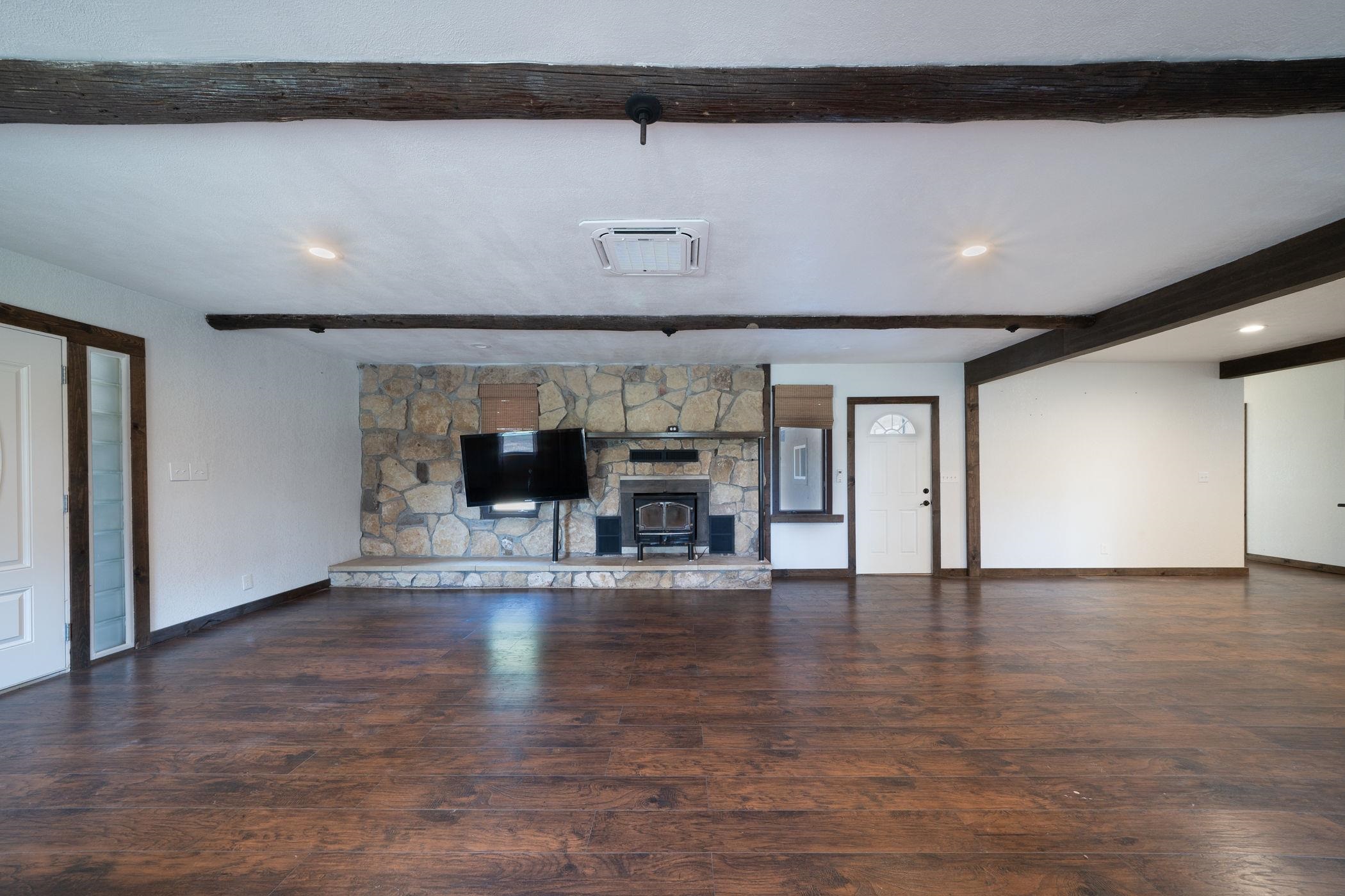2634 Se Viney Ave Property Photo 6