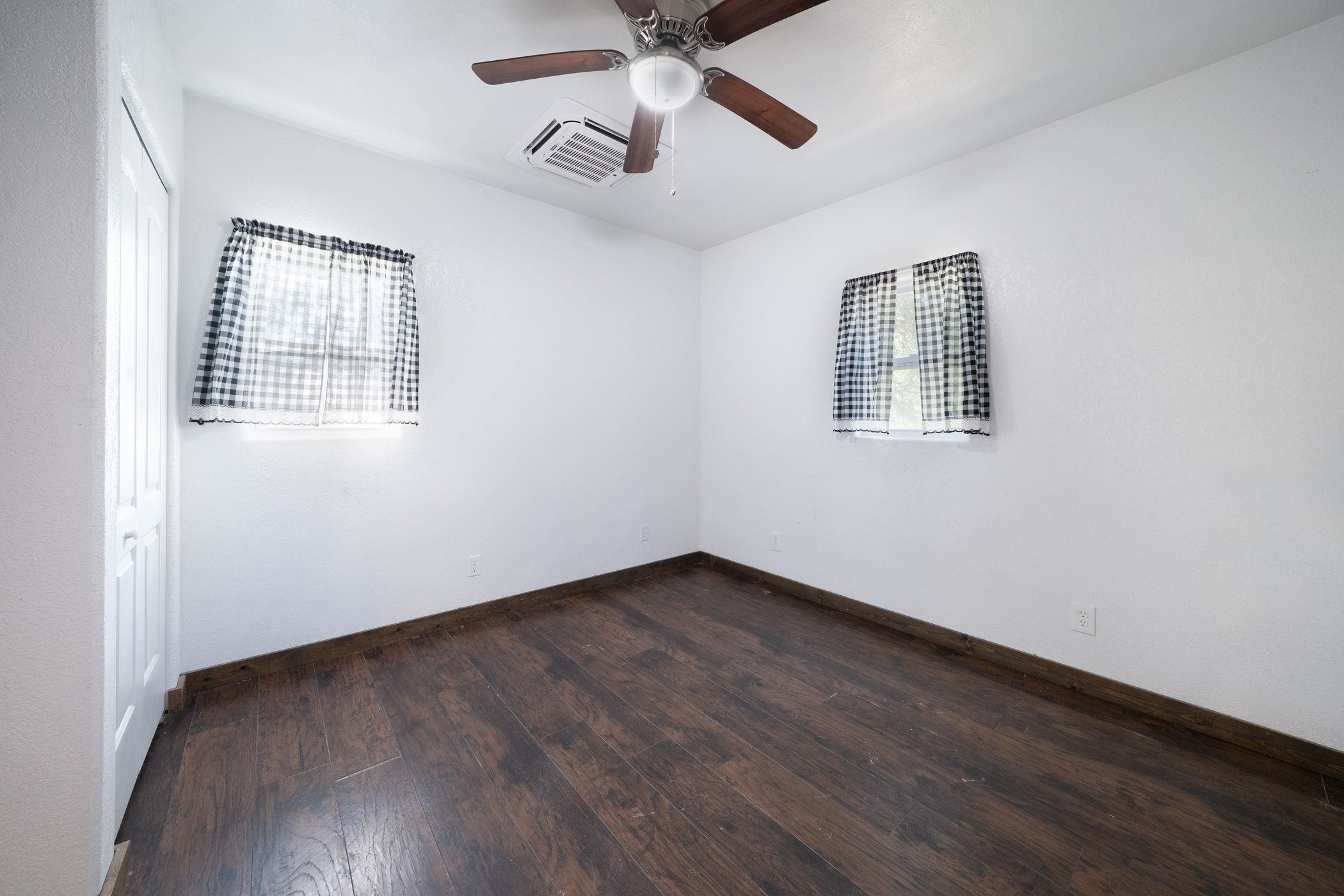 2634 Se Viney Ave Property Photo 18