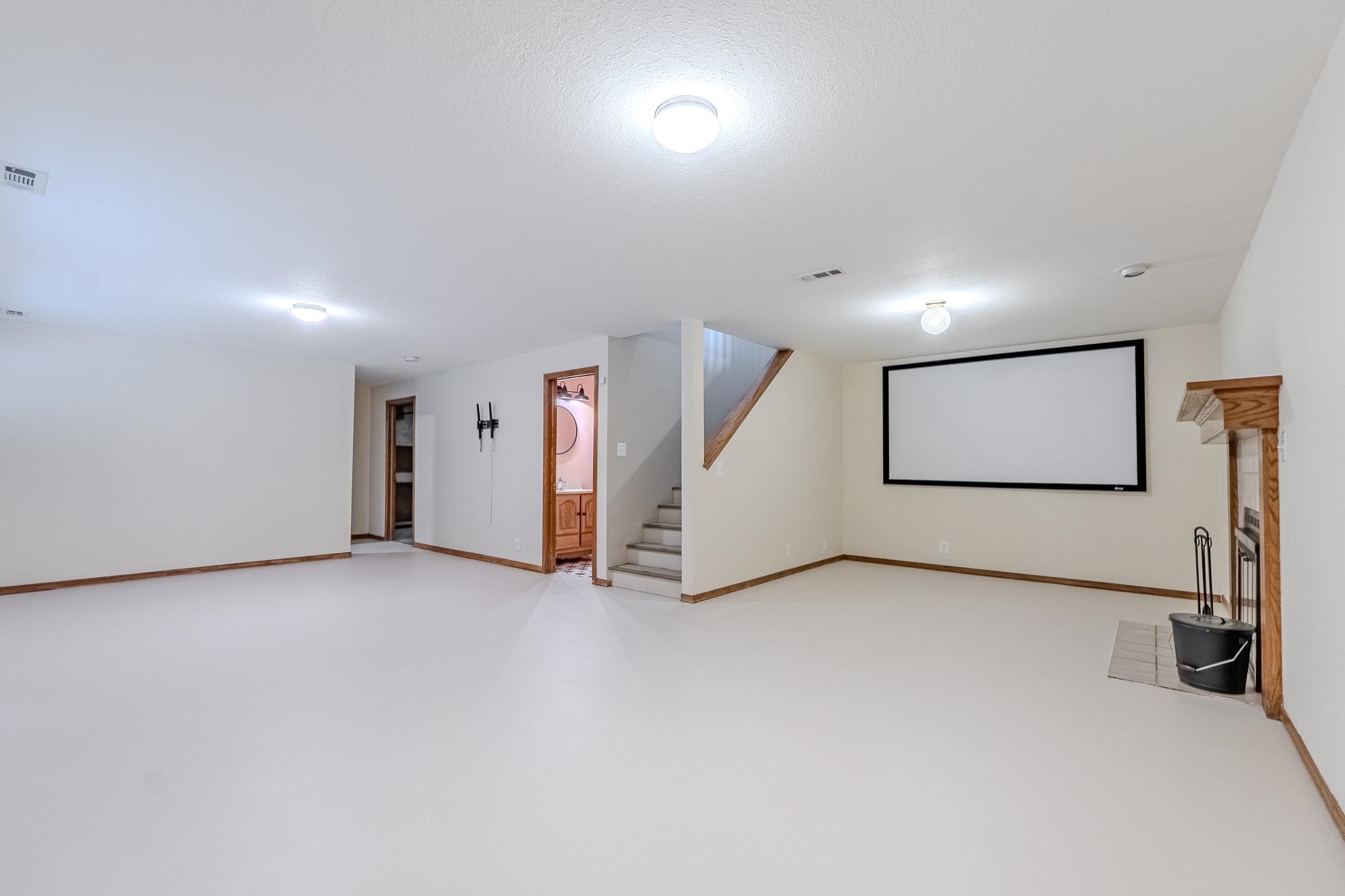 330 S Firefly Property Photo 18