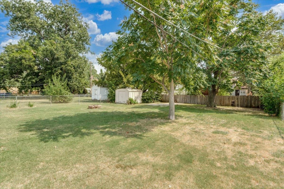1415 W Lydia Property Photo 25