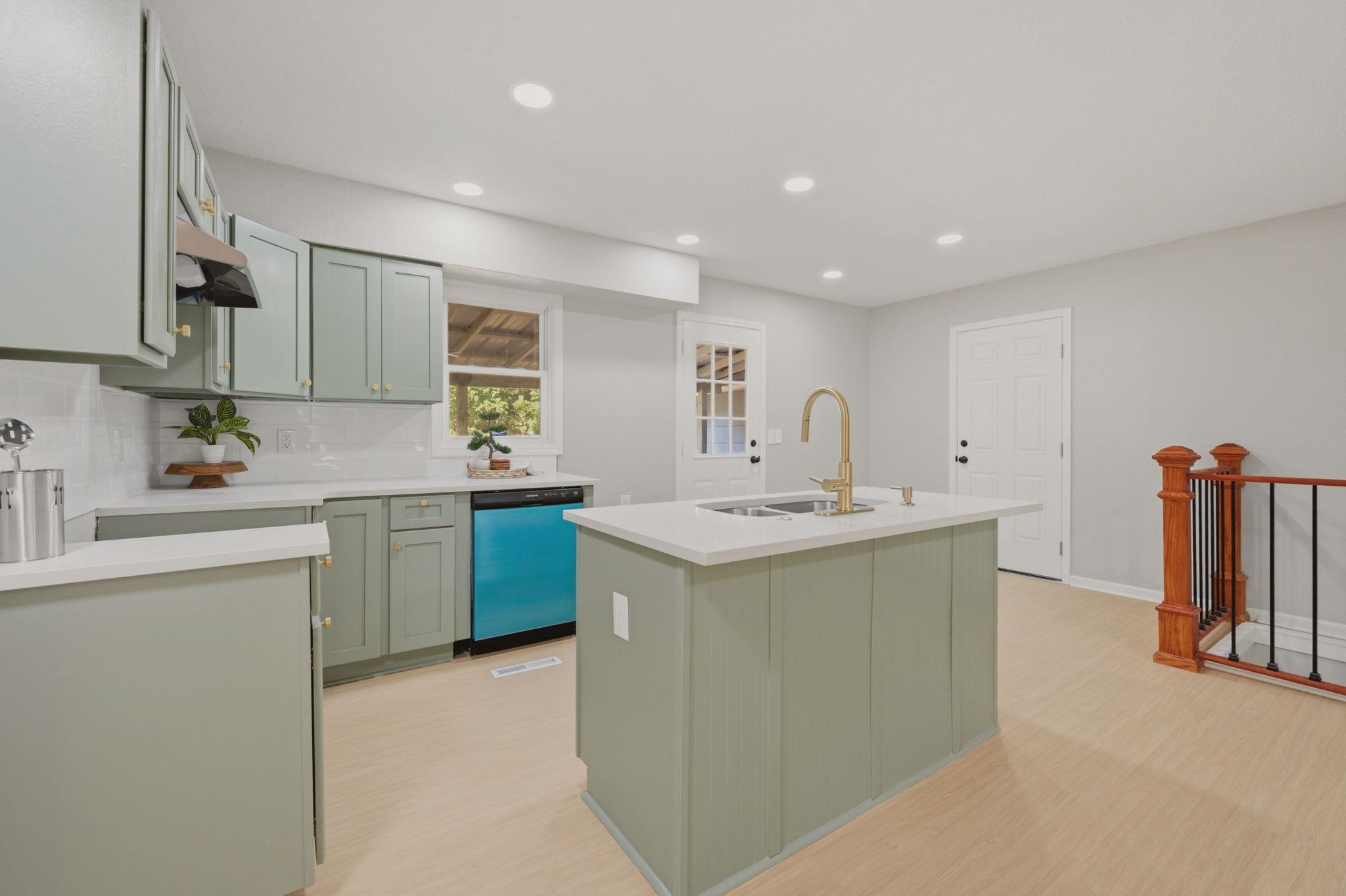 6639 N Kerman Dr Property Photo 11