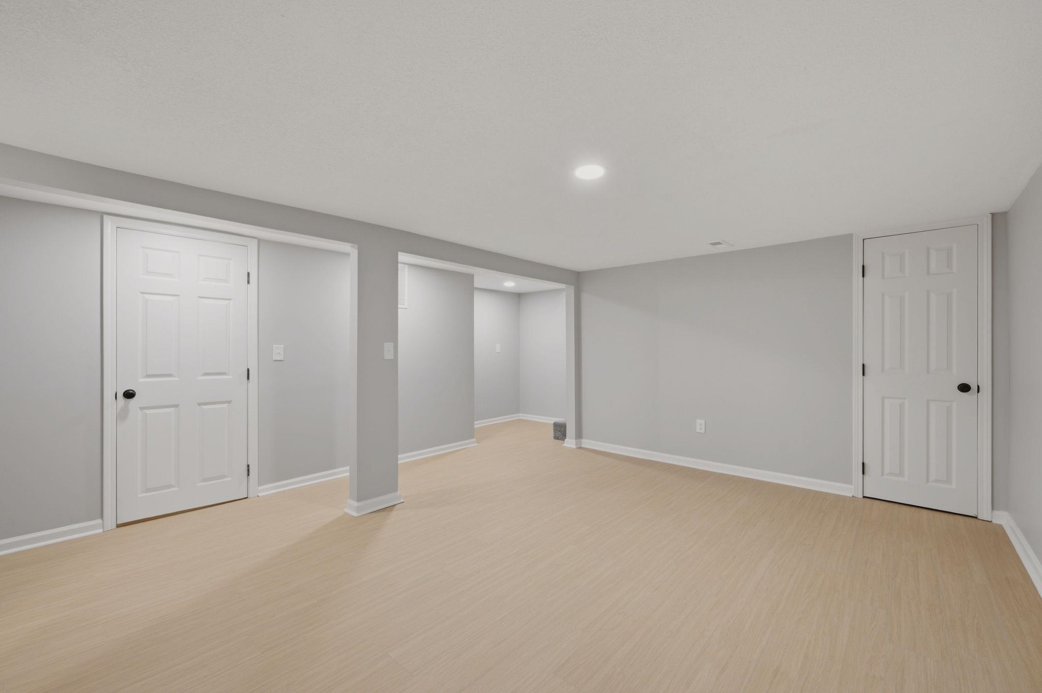 6639 N Kerman Dr Property Photo 23