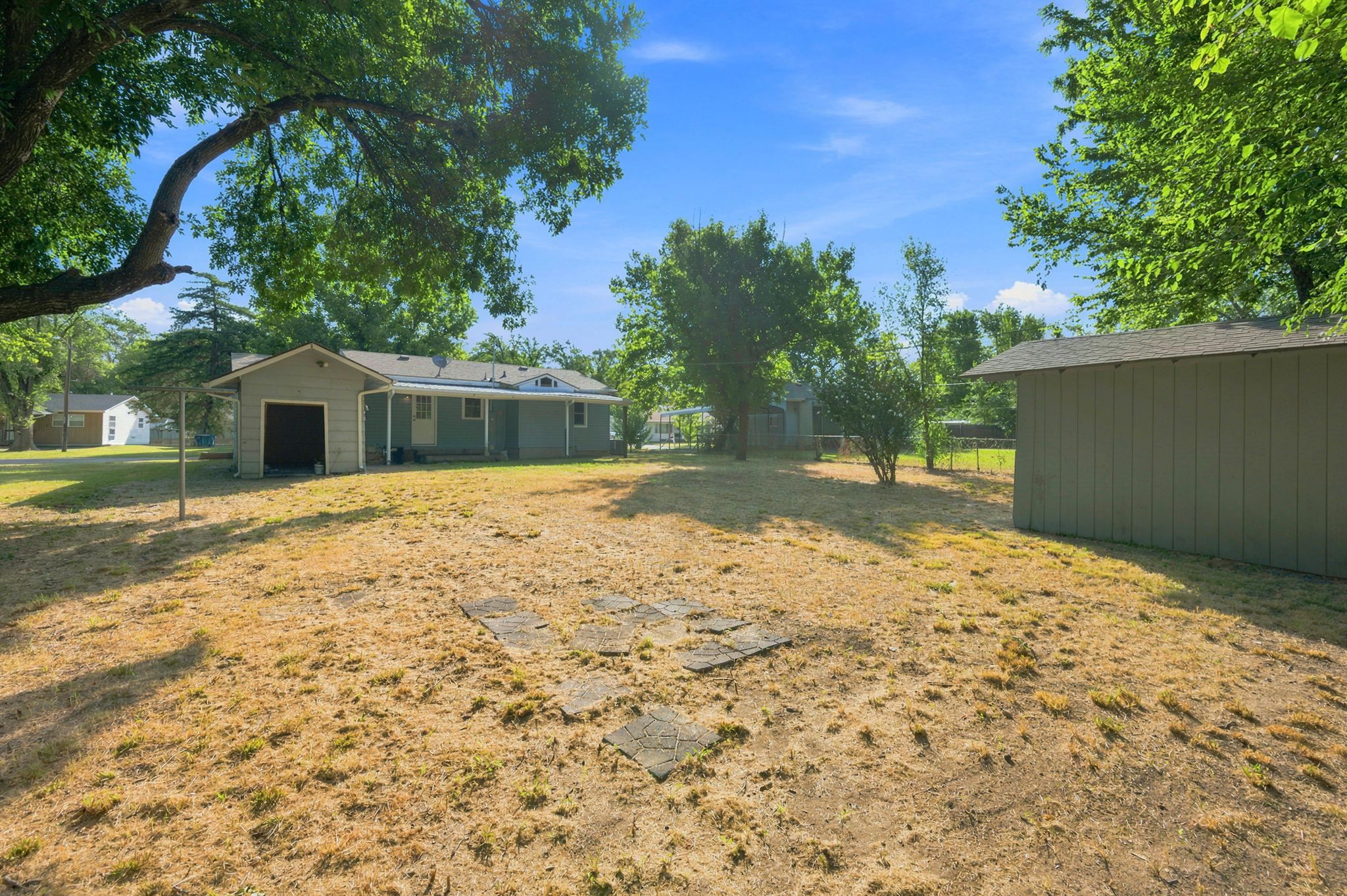 6639 N Kerman Dr Property Photo 32