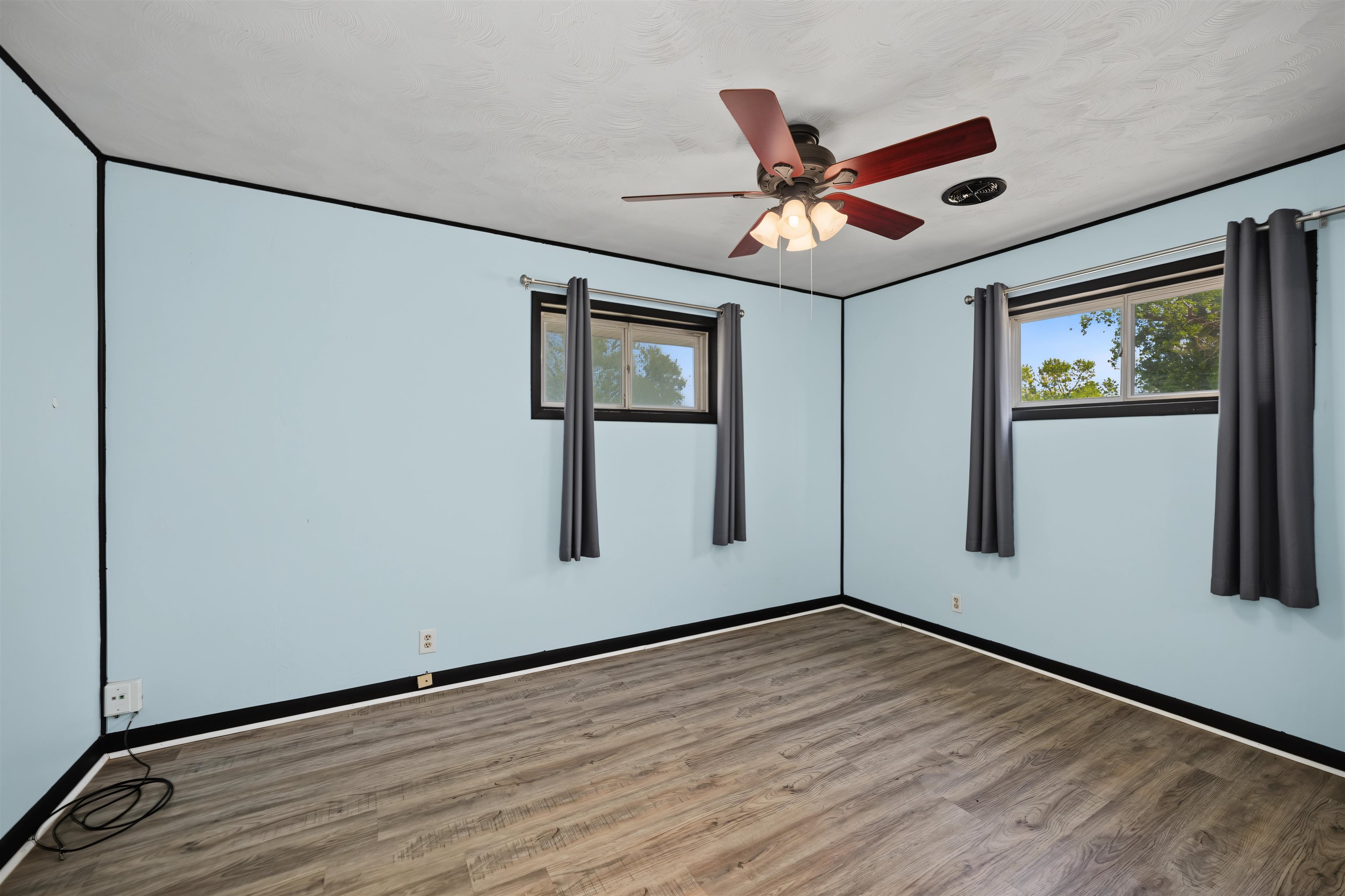 2021 Kenny Ave Property Photo 12
