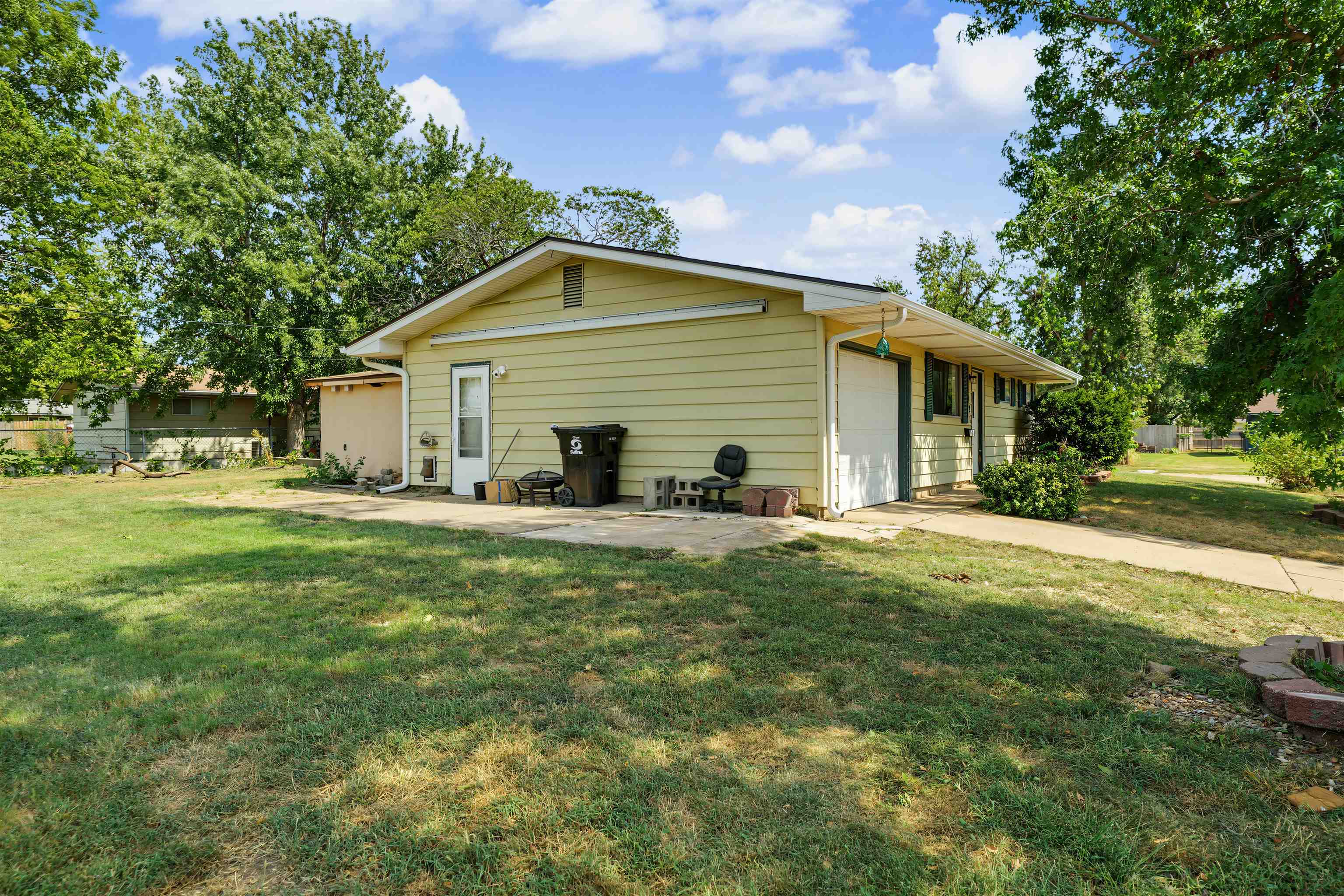 2021 Kenny Ave Property Photo 16