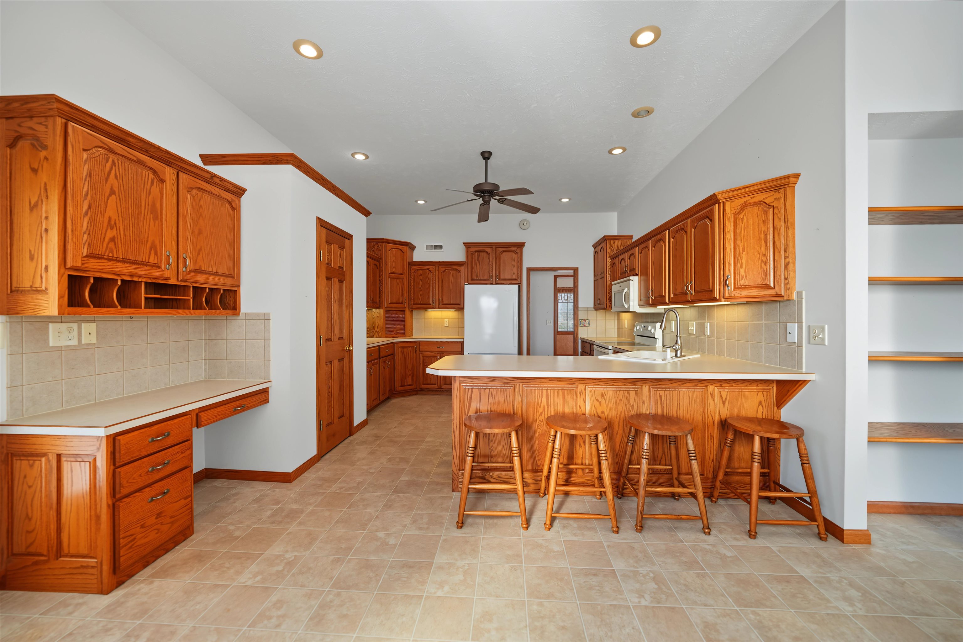 517 Pine Ridge Dr. Property Photo 14