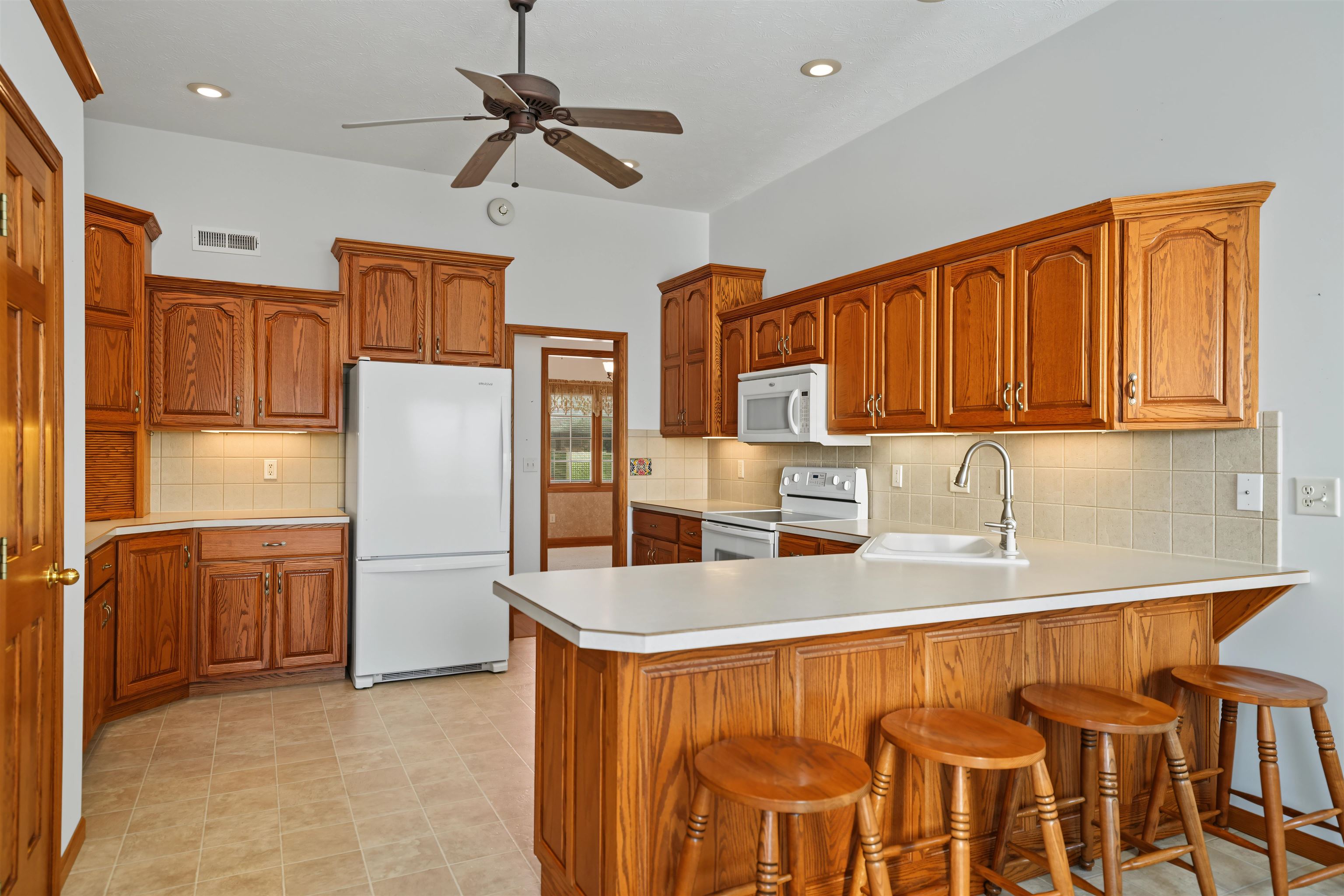 517 Pine Ridge Dr. Property Photo 17