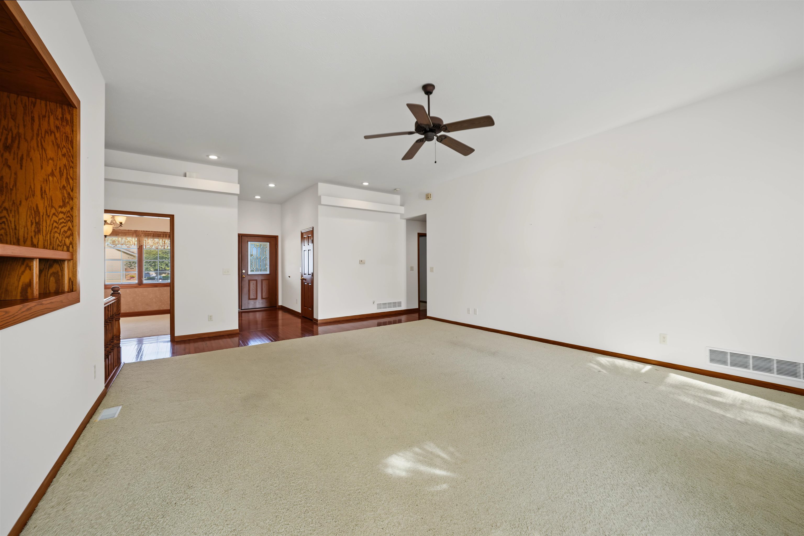 517 Pine Ridge Dr. Property Photo 22